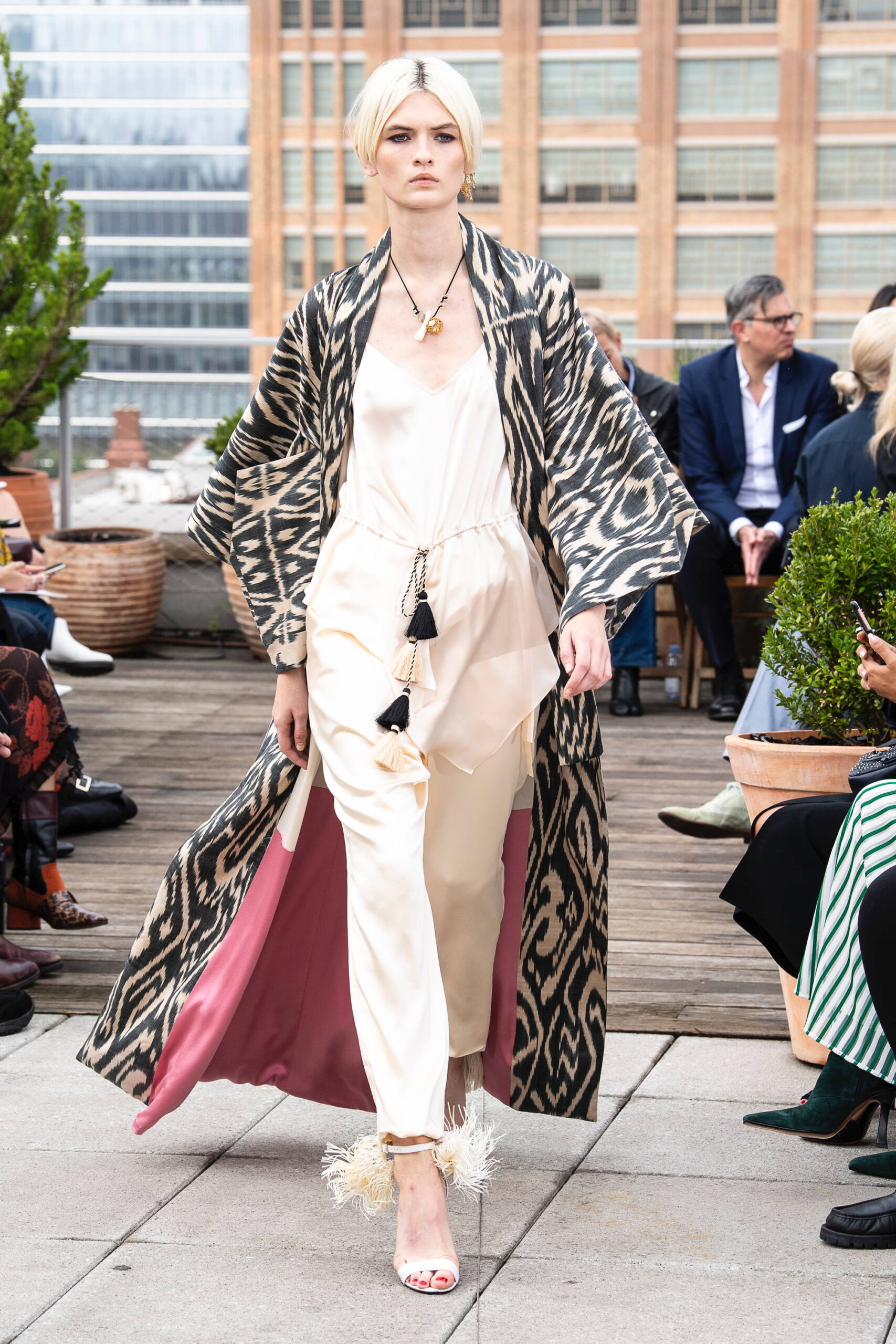 Oscar de la Renta S/S 19 Look 59