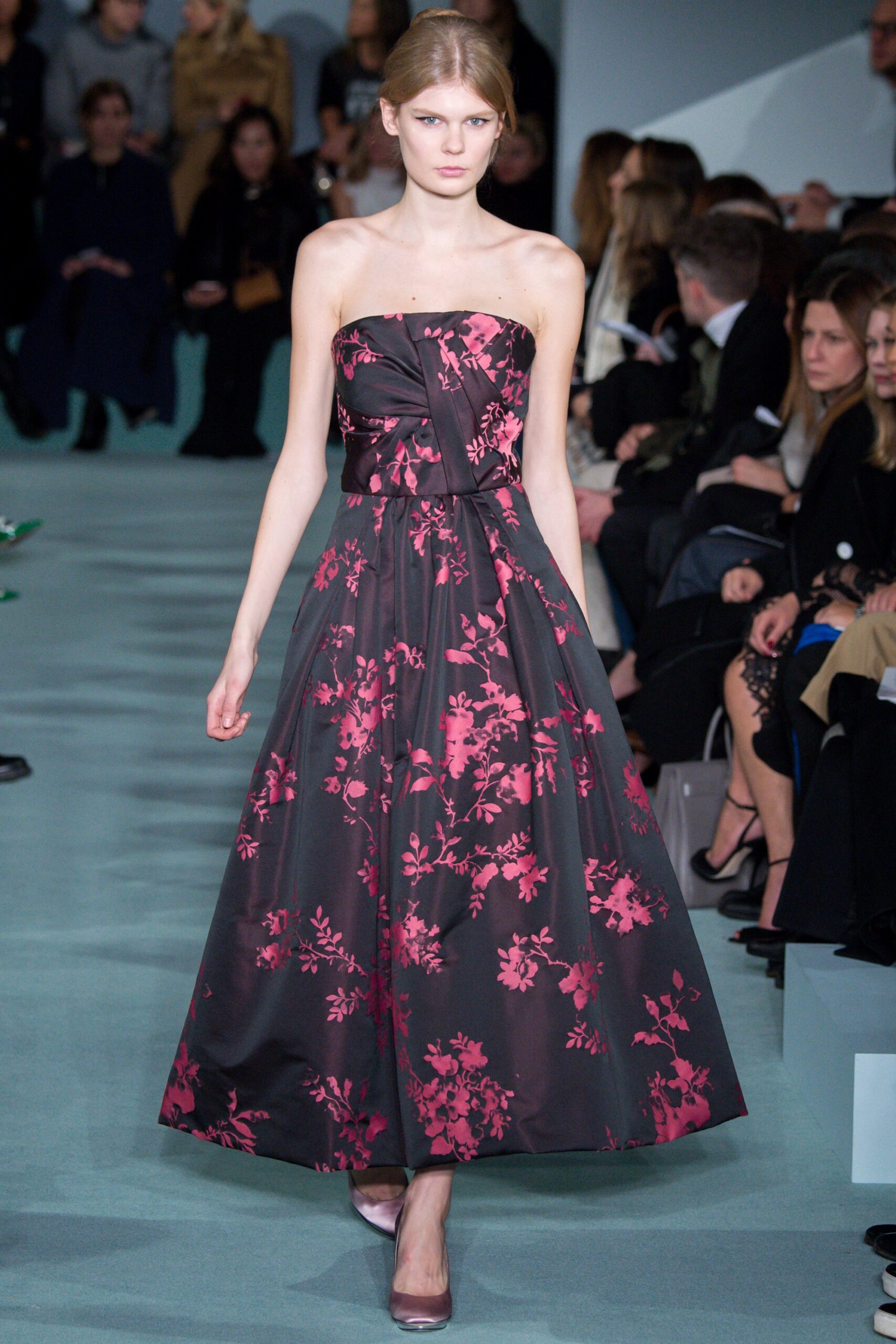 Oscar de la Renta F/W 16 Look 43