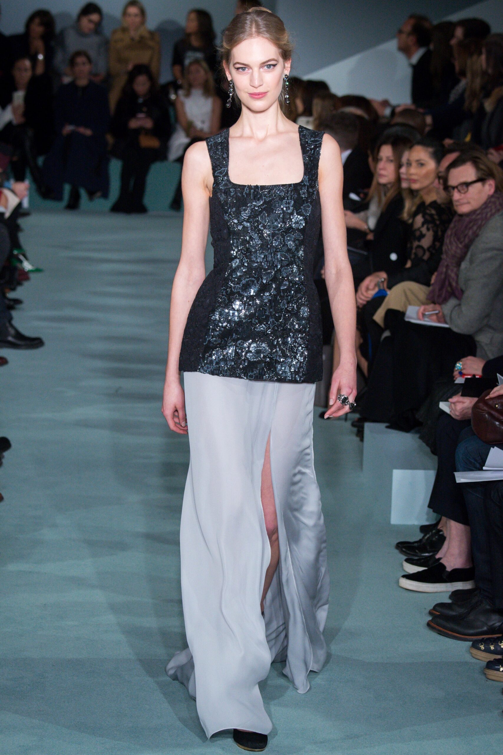 Oscar de la Renta F/W 16 Look 49