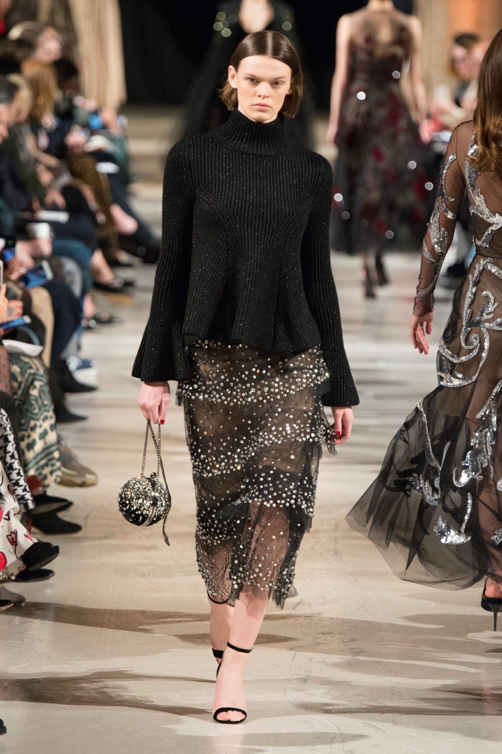 Oscar de la Renta F/W 18 Look 49