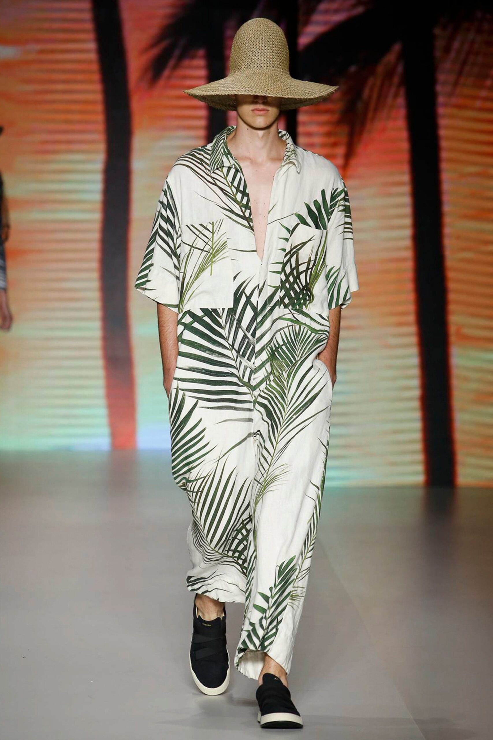 Osklen Resort 17 Look 15
