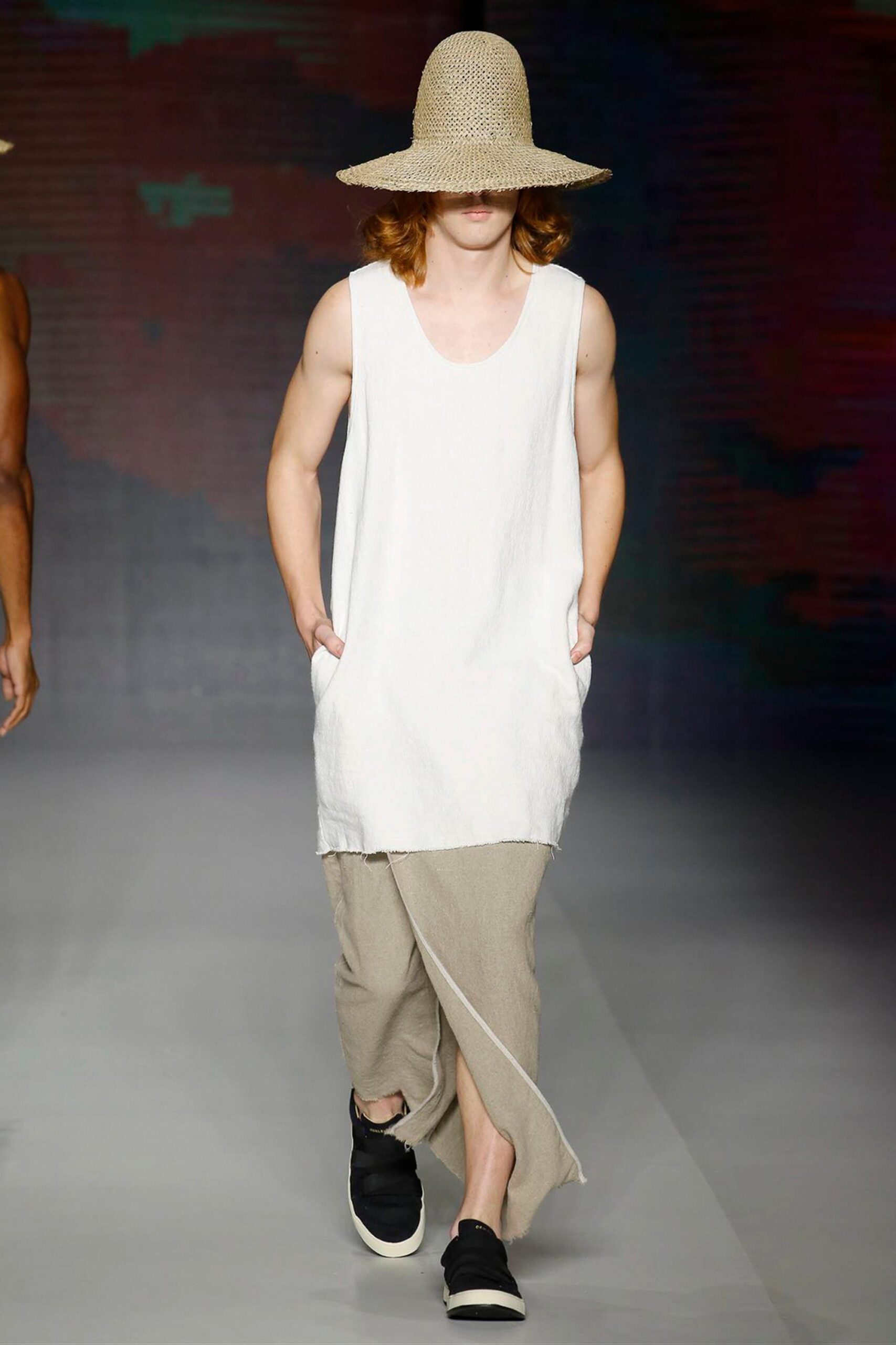 Osklen Resort 17 Look 19