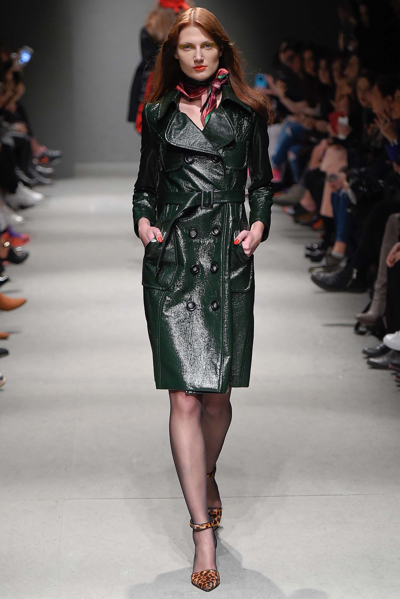 Özlem Kaya Istanbul F/W 15 Look 18