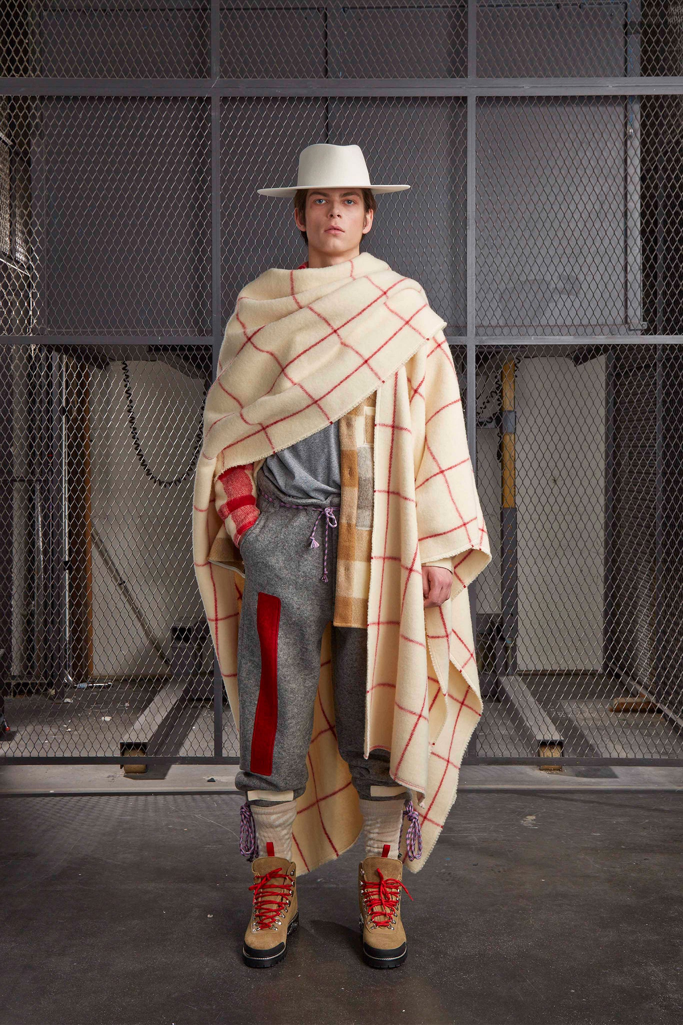 Off-White F/W 15 Menswear Look 2