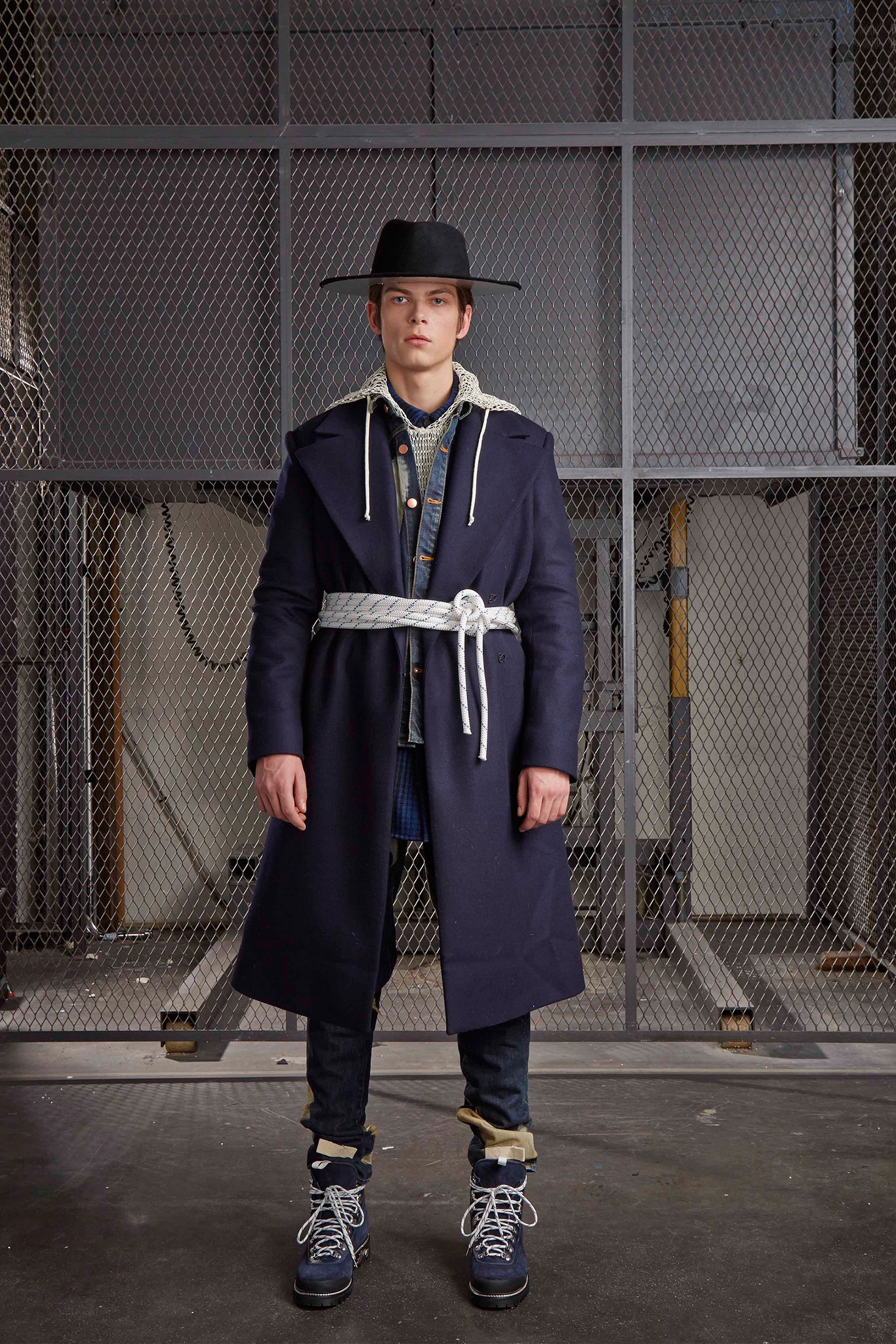 Off-White F/W 15 Menswear Look 9