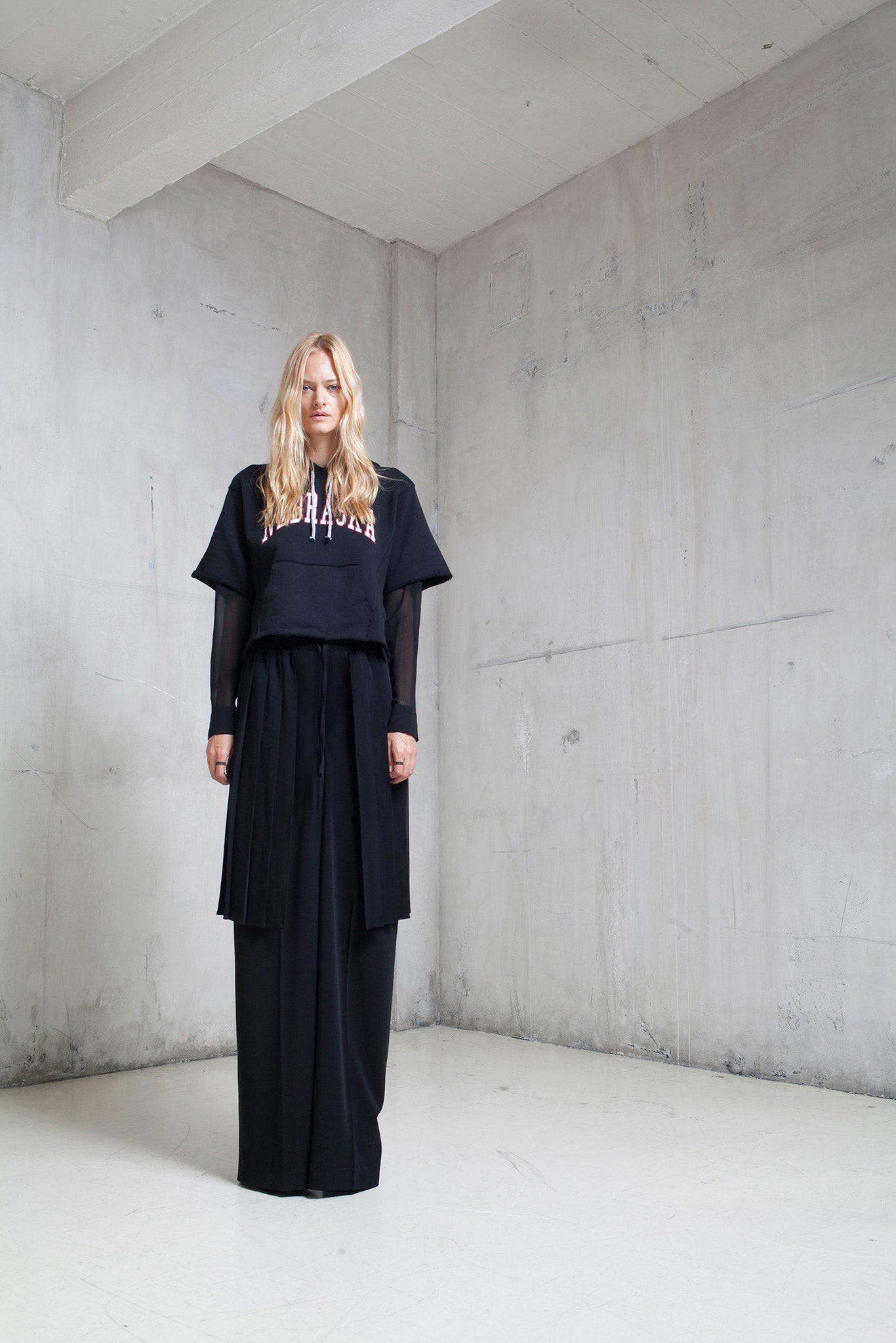 Off-White S/S 15 Look 3