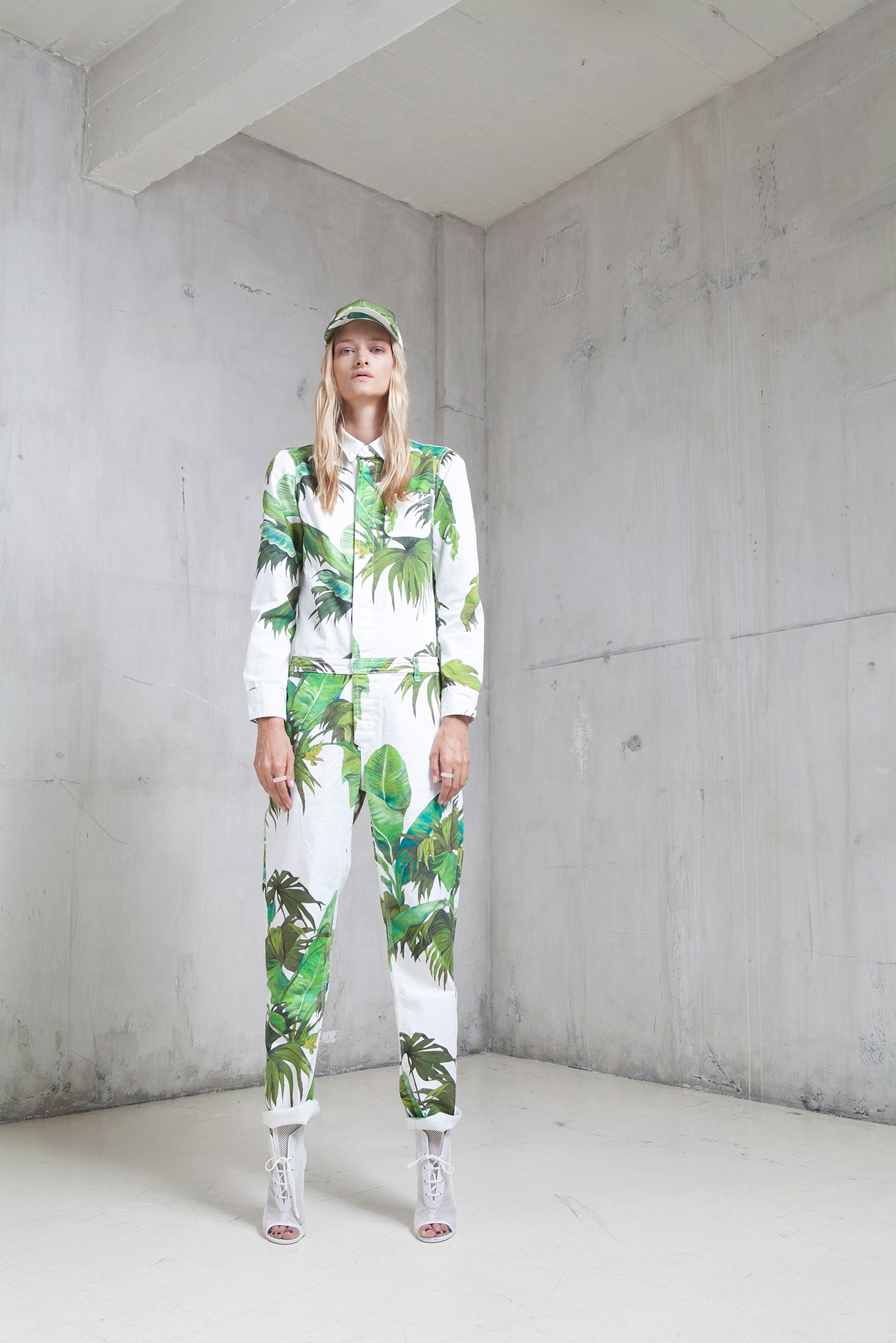 Off-White S/S 15 Look 16