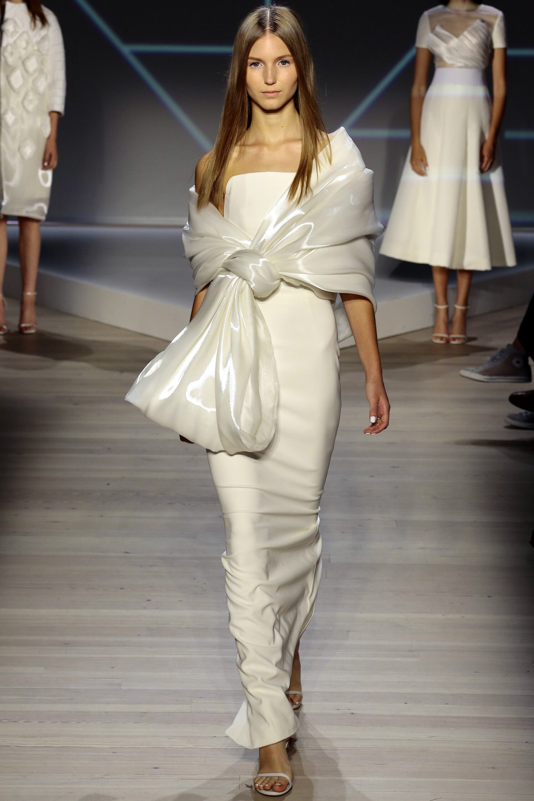 Pamella Roland Spring 2016 Ready-to-Wear