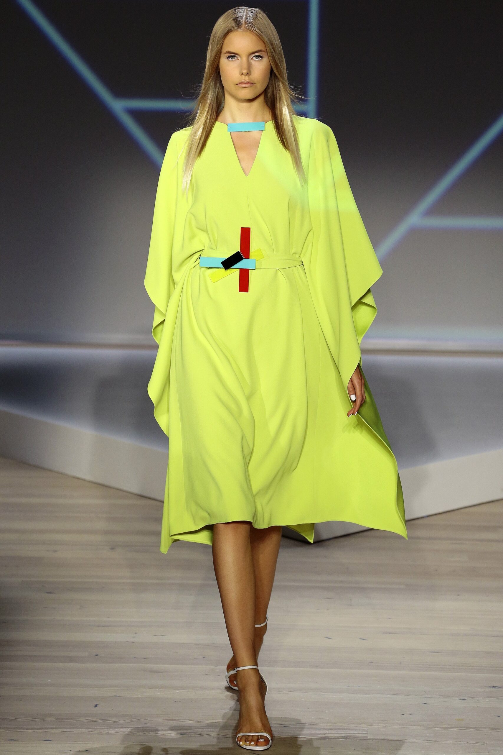 Pamella Roland S/S 16 Look 16