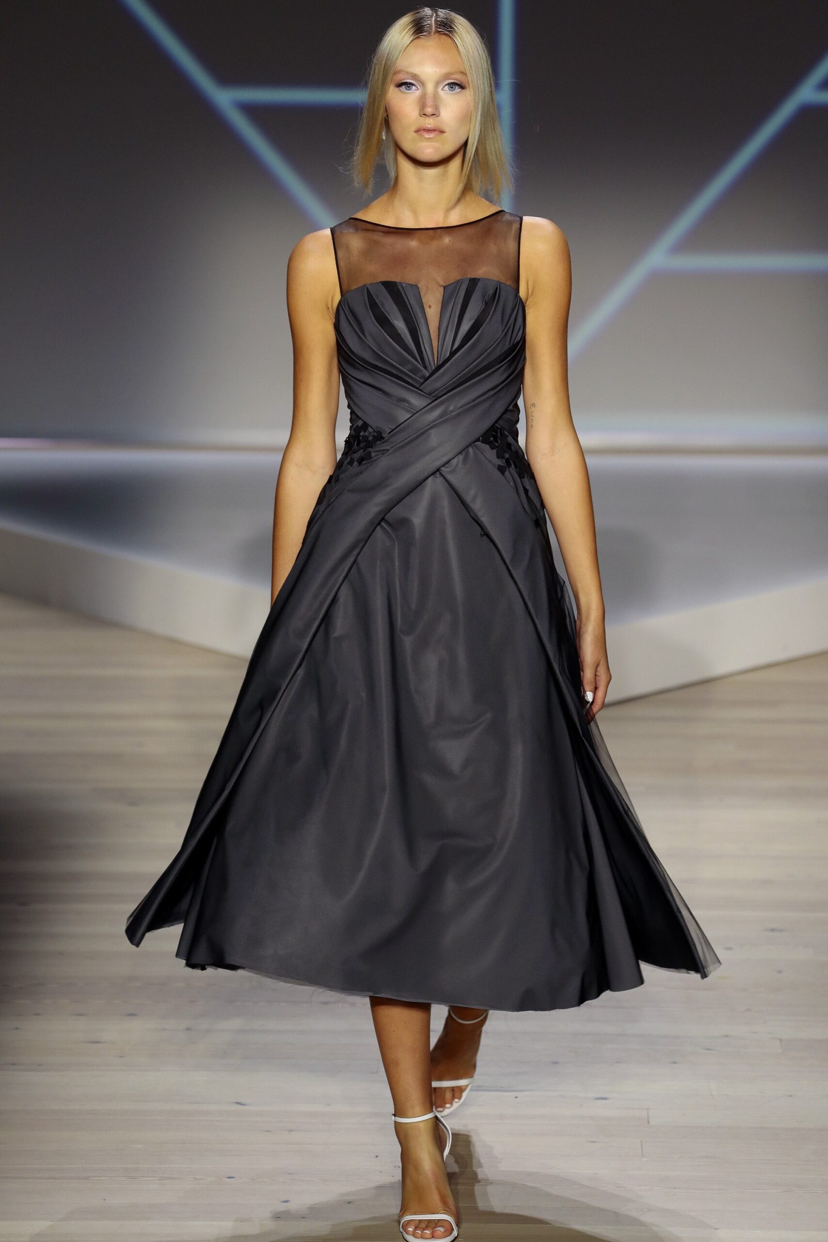 Pamella Roland S/S 16 Look 28
