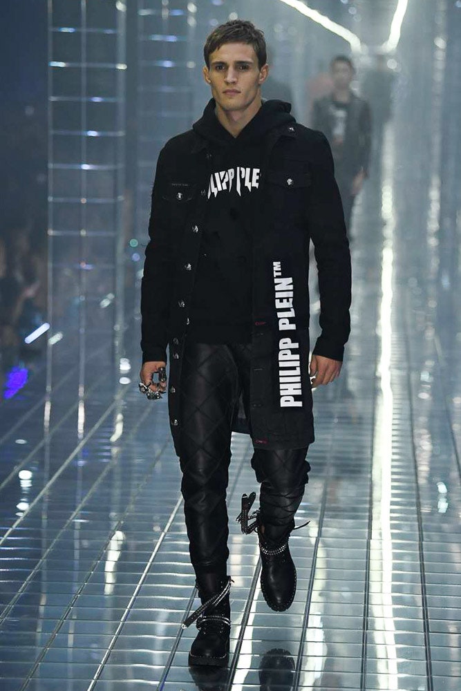 Philipp Plein S/S 19 Menswear Look 17