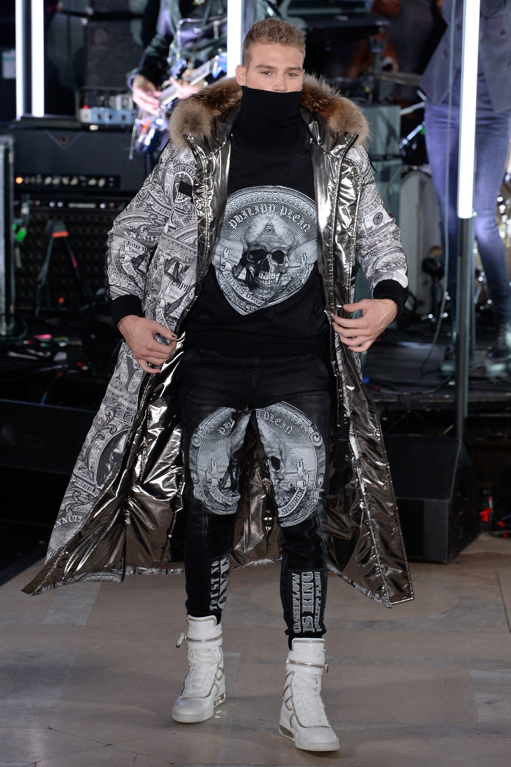 Philipp Plein F/W 17 Menswear Look 33