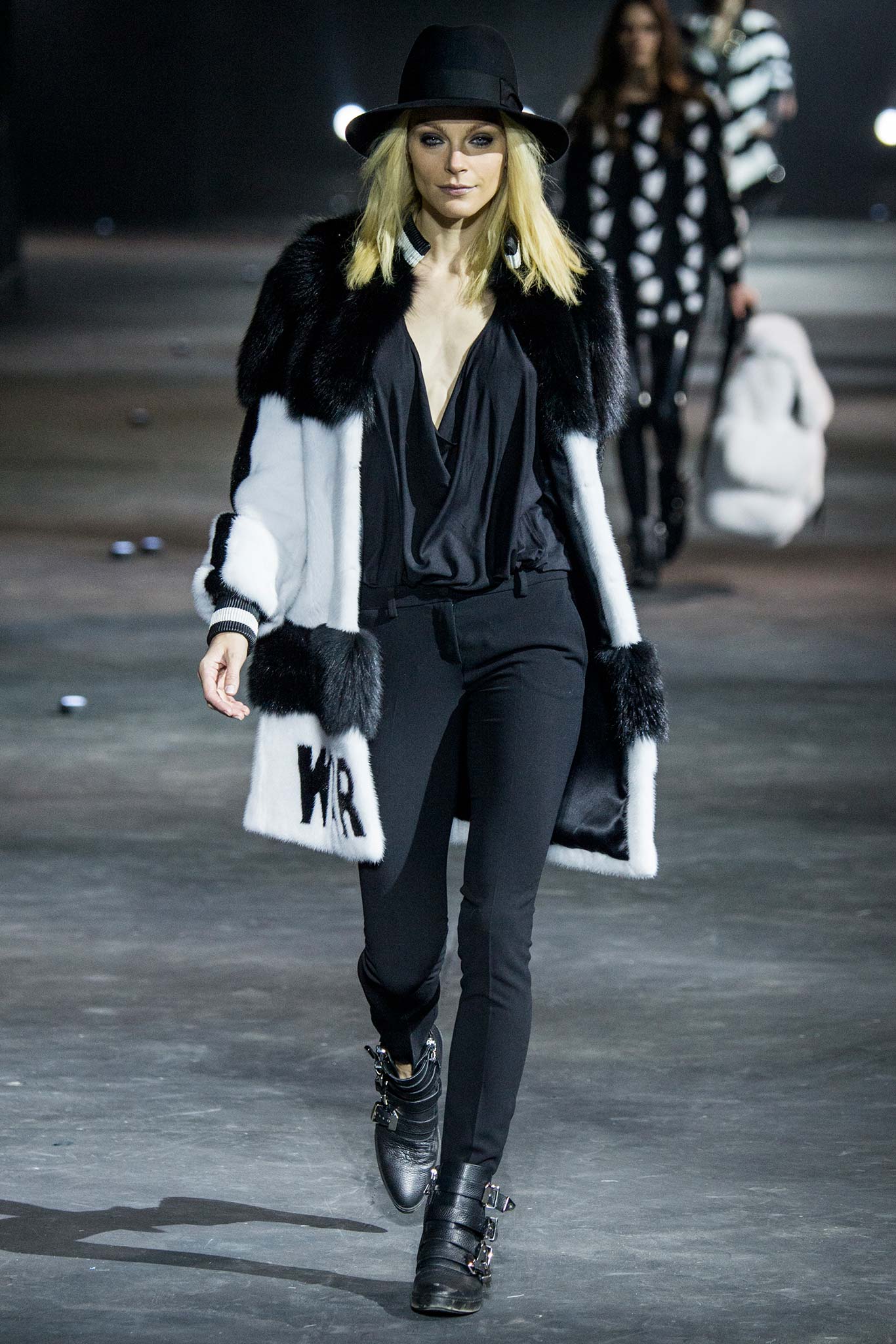 Philipp Plein F/W 15 Look 14