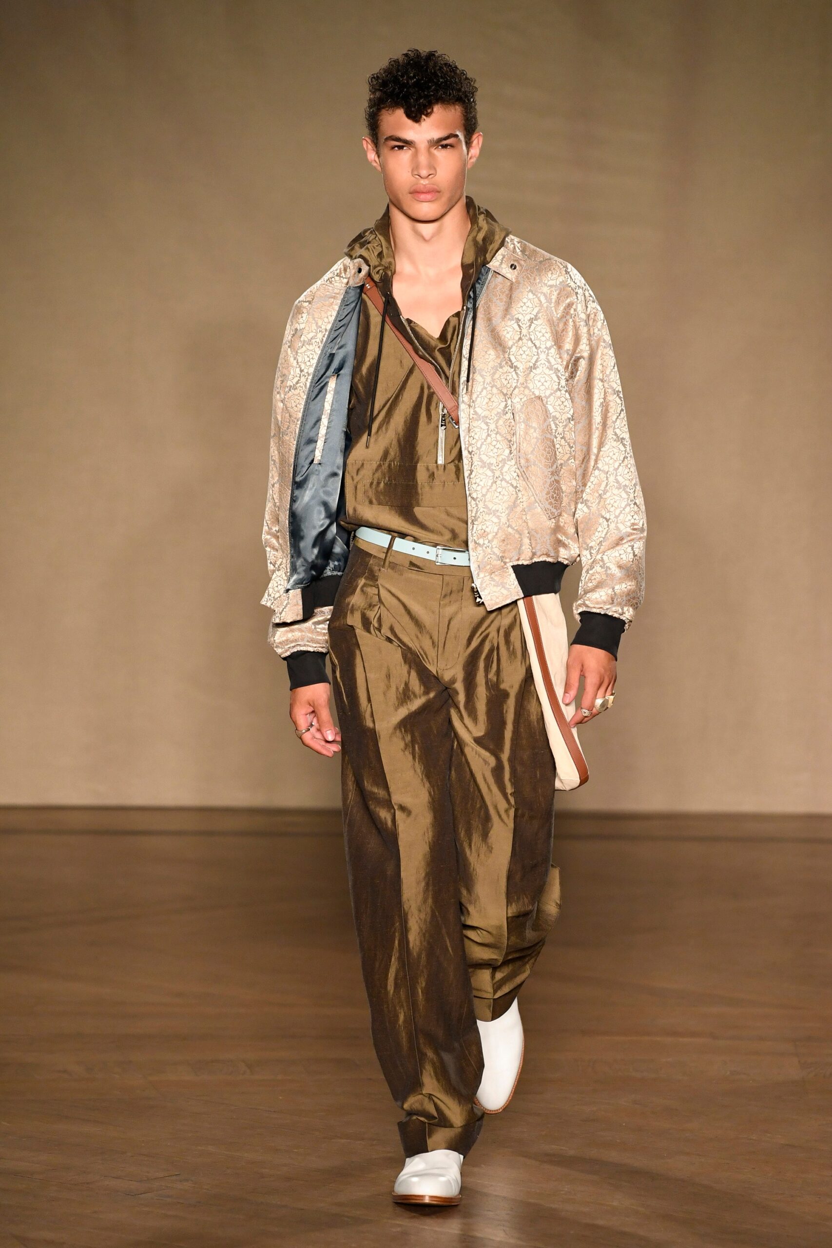 Paul Smith S/S 19 Menswear Look 32
