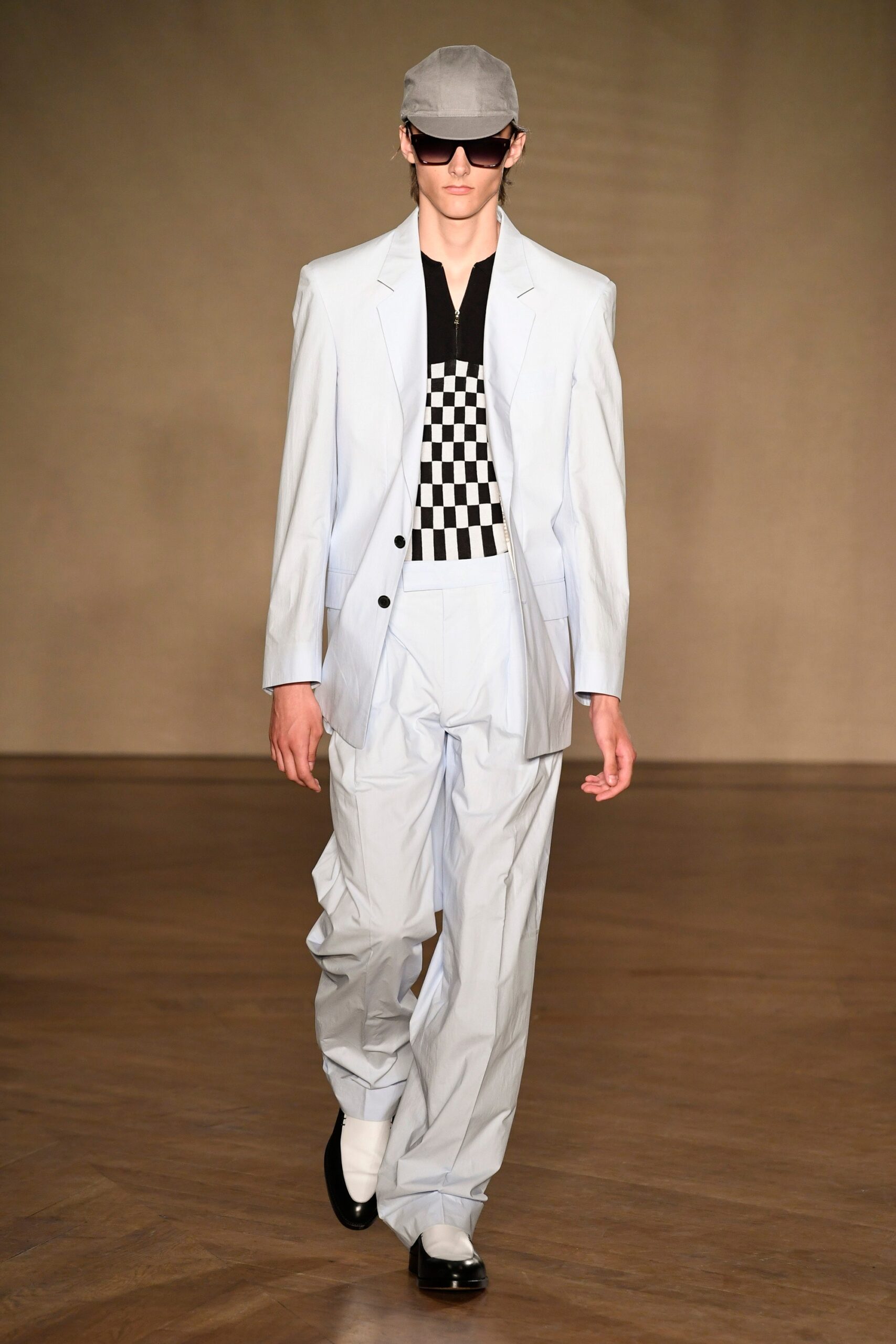Paul Smith S/S 19 Menswear Look 37