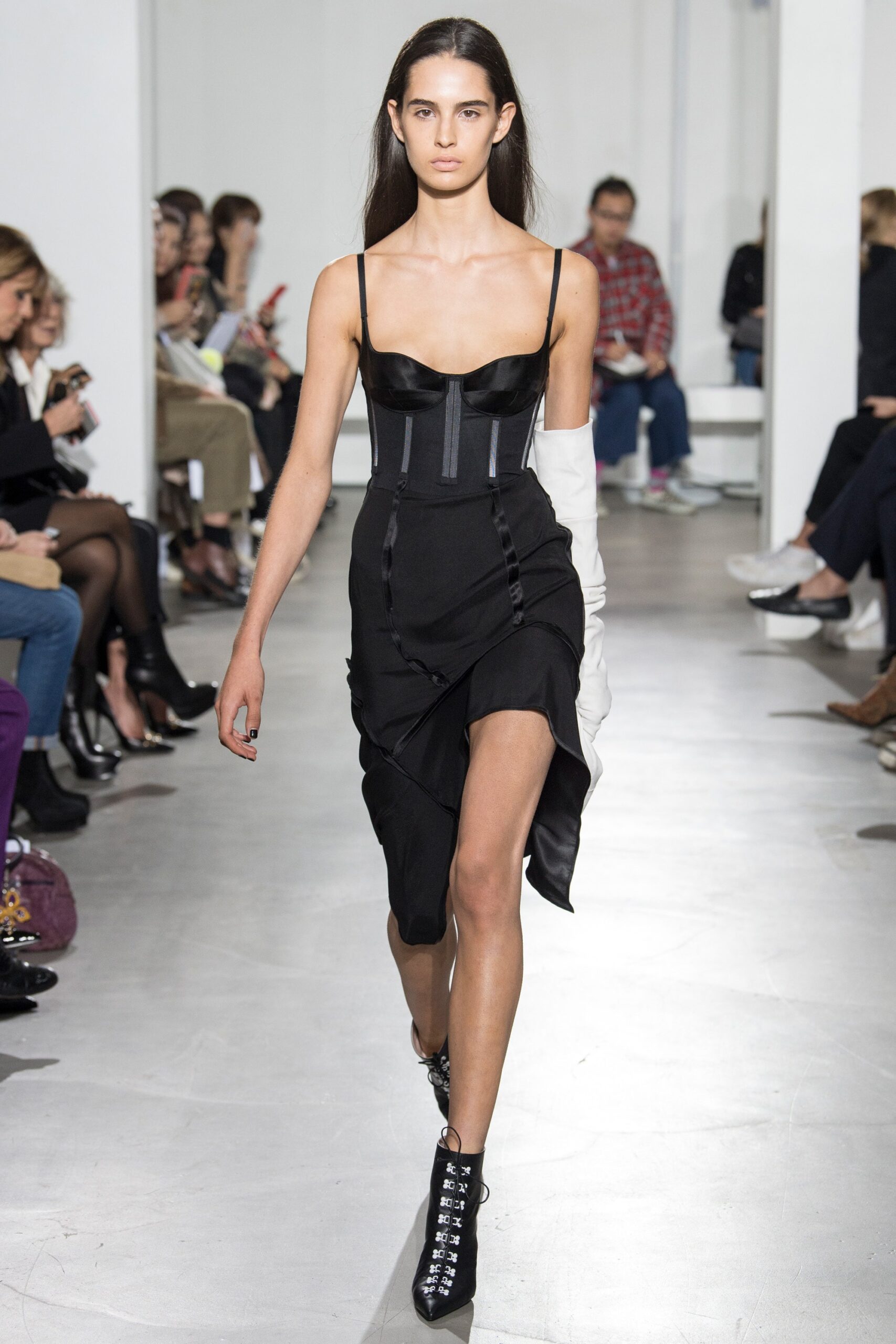 Olivier Theyskens S/S 18 Look 2