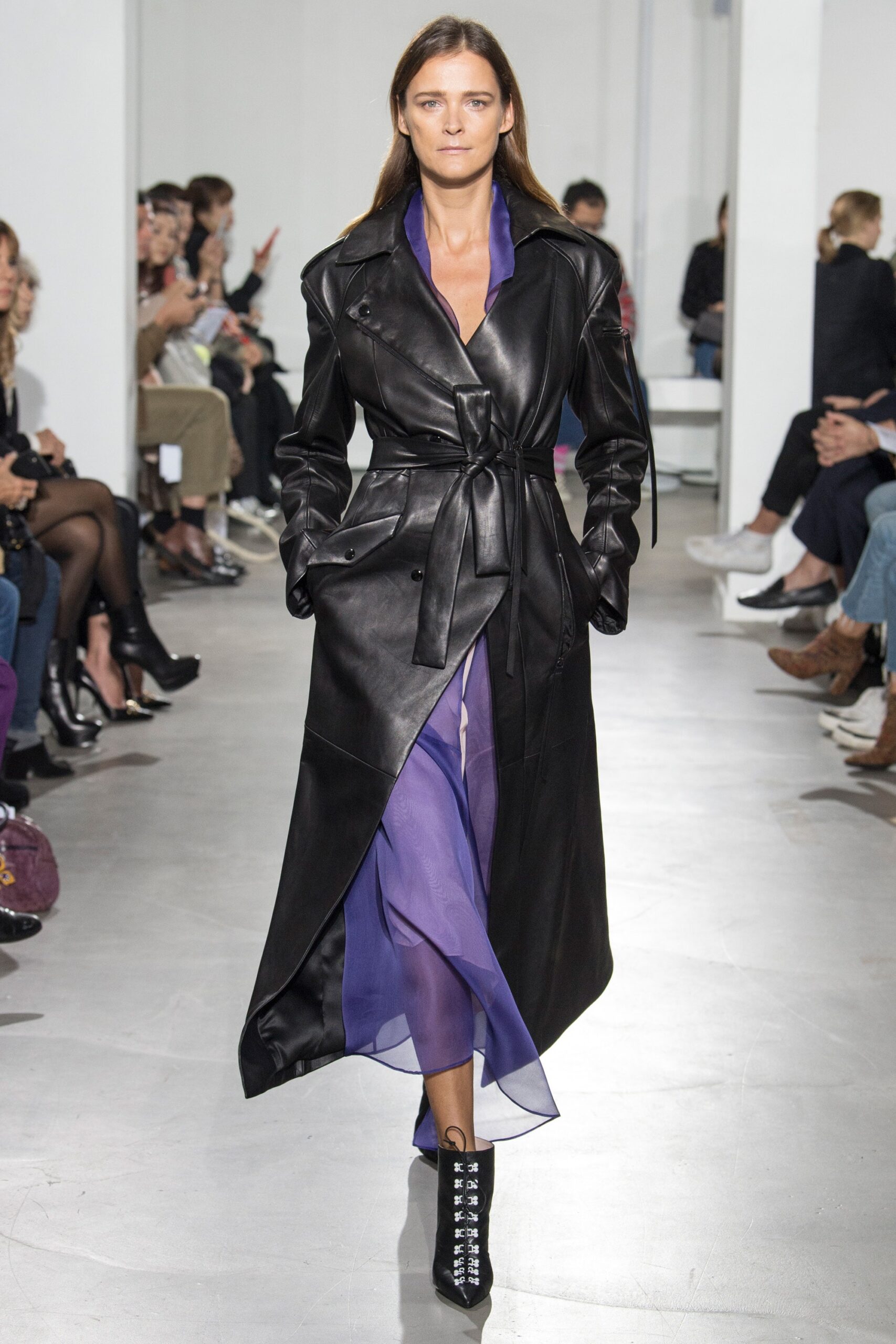 Olivier Theyskens S/S 18 Look 8