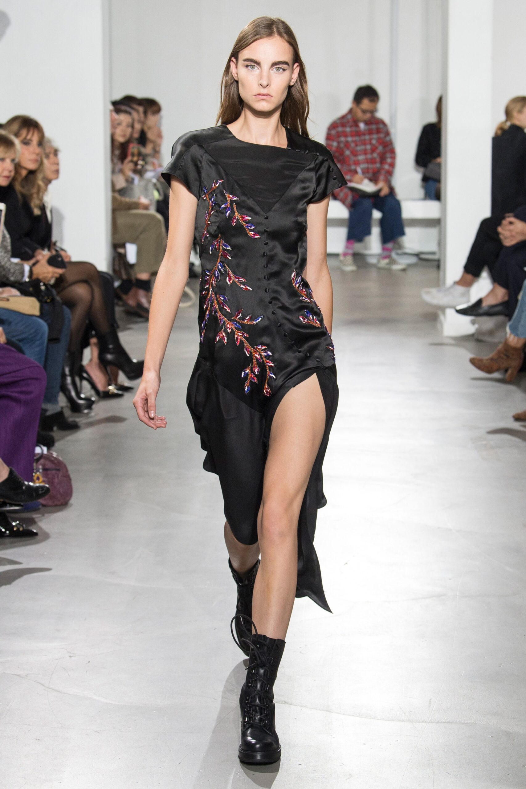 Olivier Theyskens S/S 18 Look 18