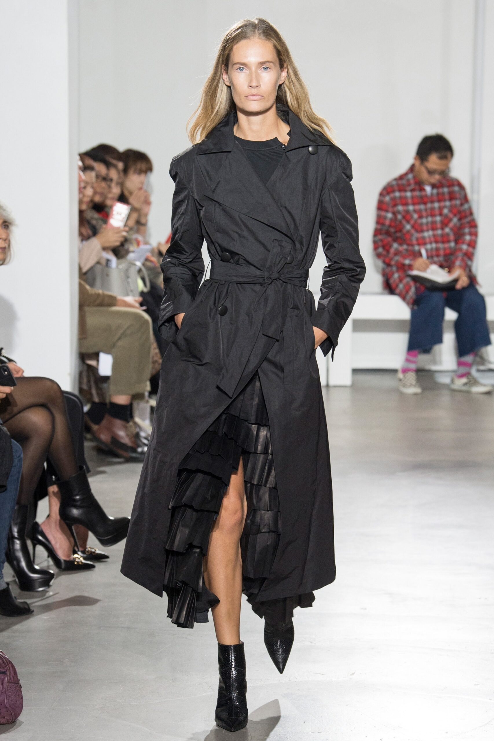 Olivier Theyskens S/S 18 Look 19