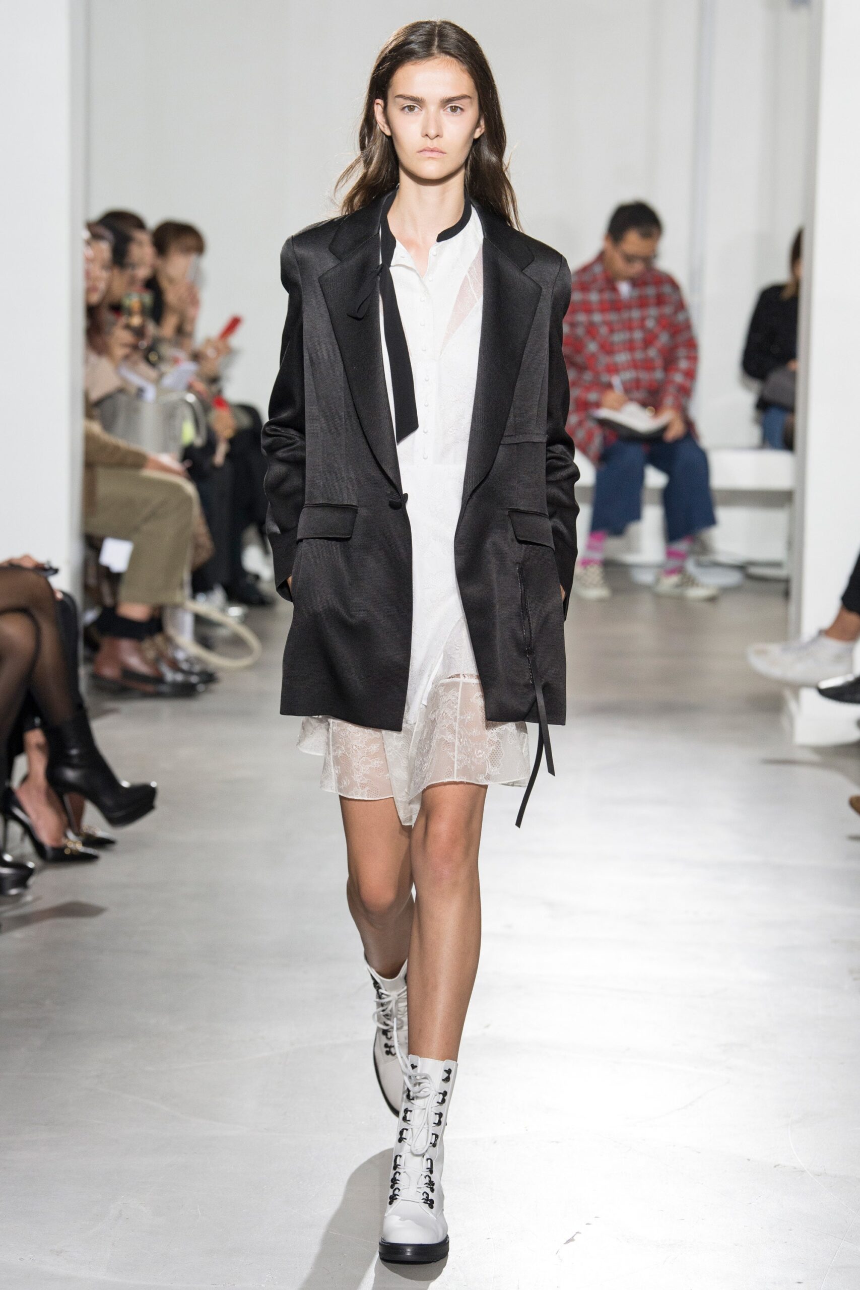 Olivier Theyskens S/S 18 Look 22