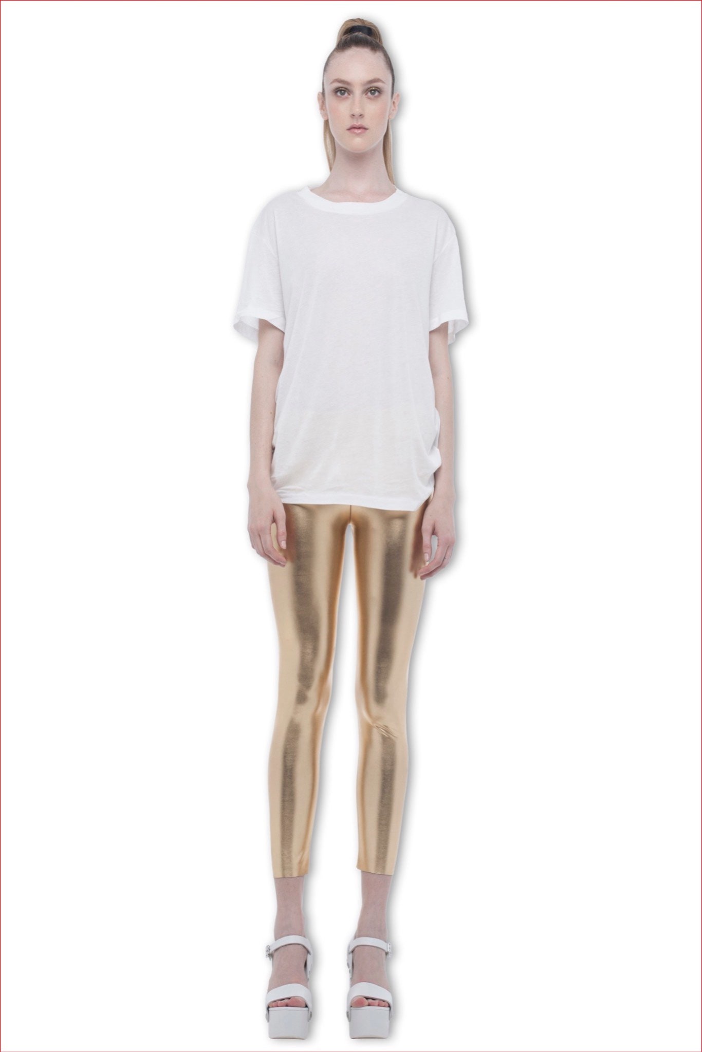 Norma Kamali Resort 16 Look 17