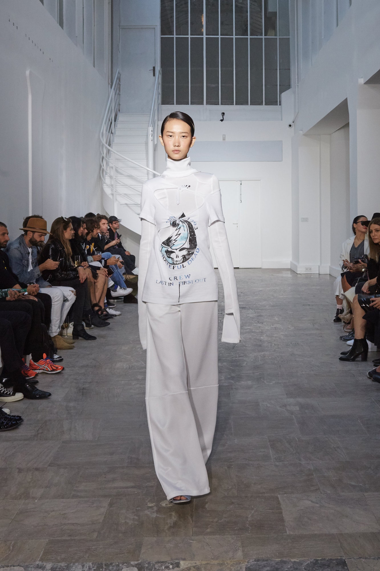 Off-White S/S 16 Look 4