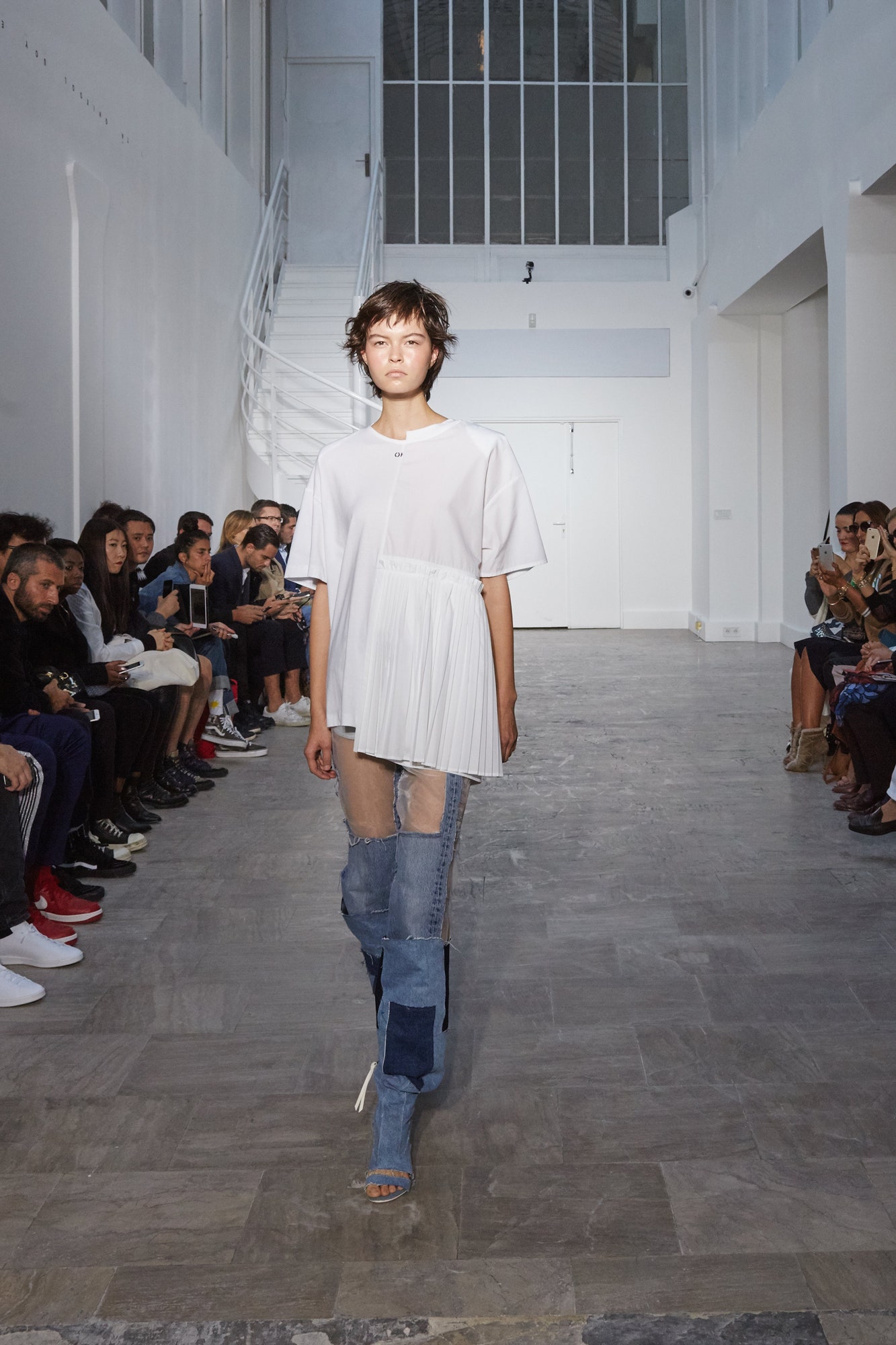 Off-White S/S 16 Look 9