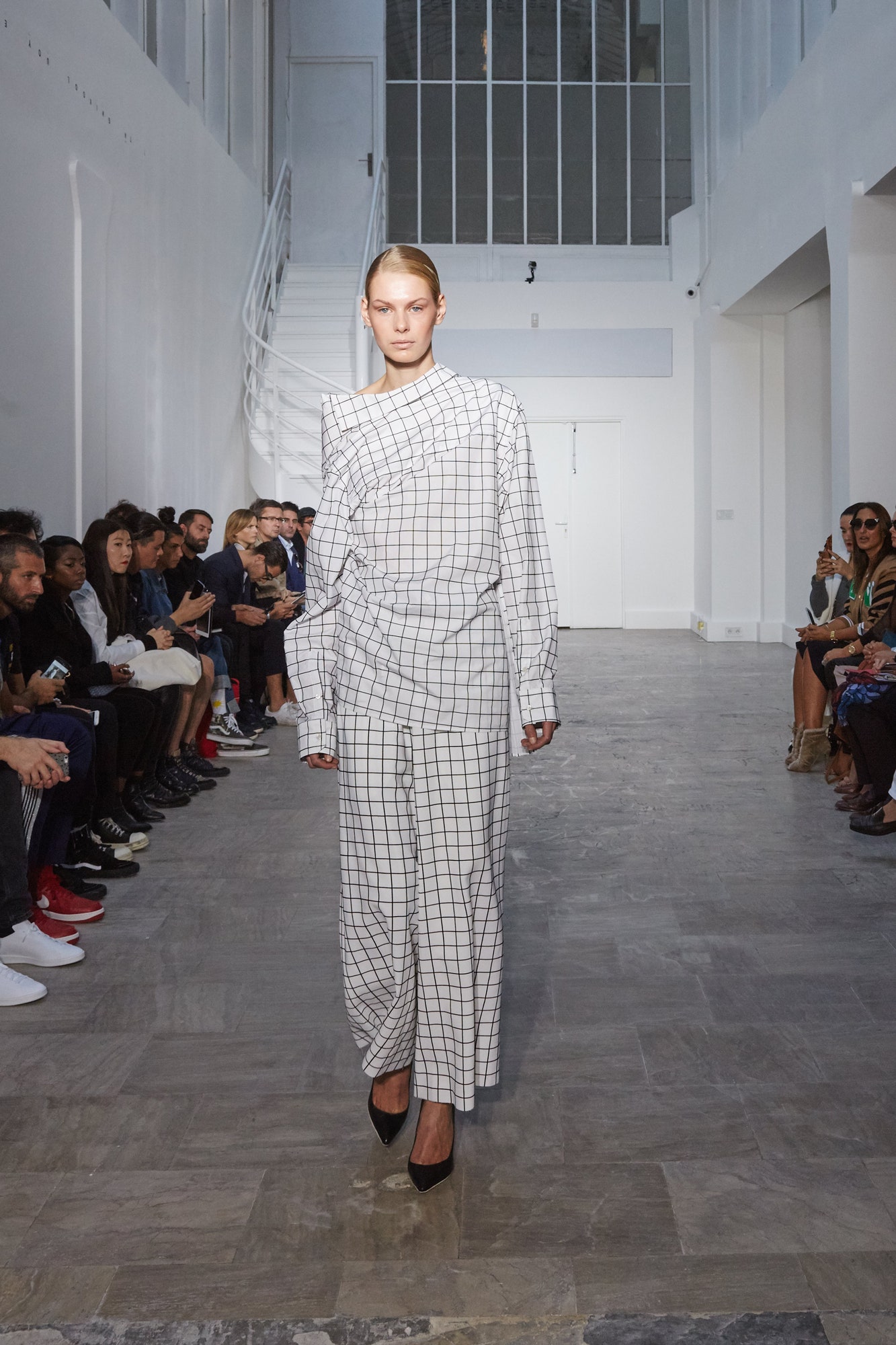 Off-White S/S 16 Look 12