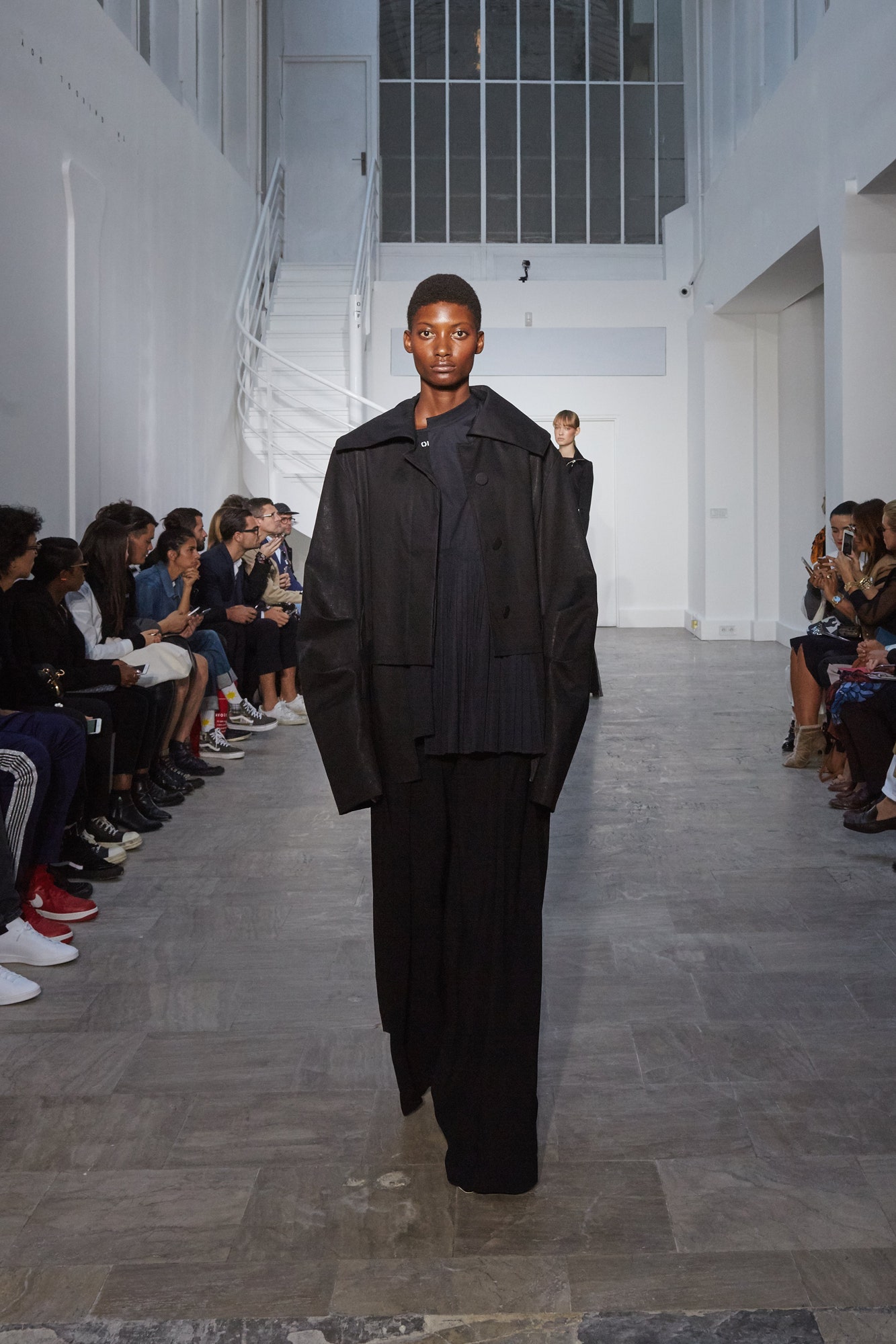 Off-White S/S 16 Look 17