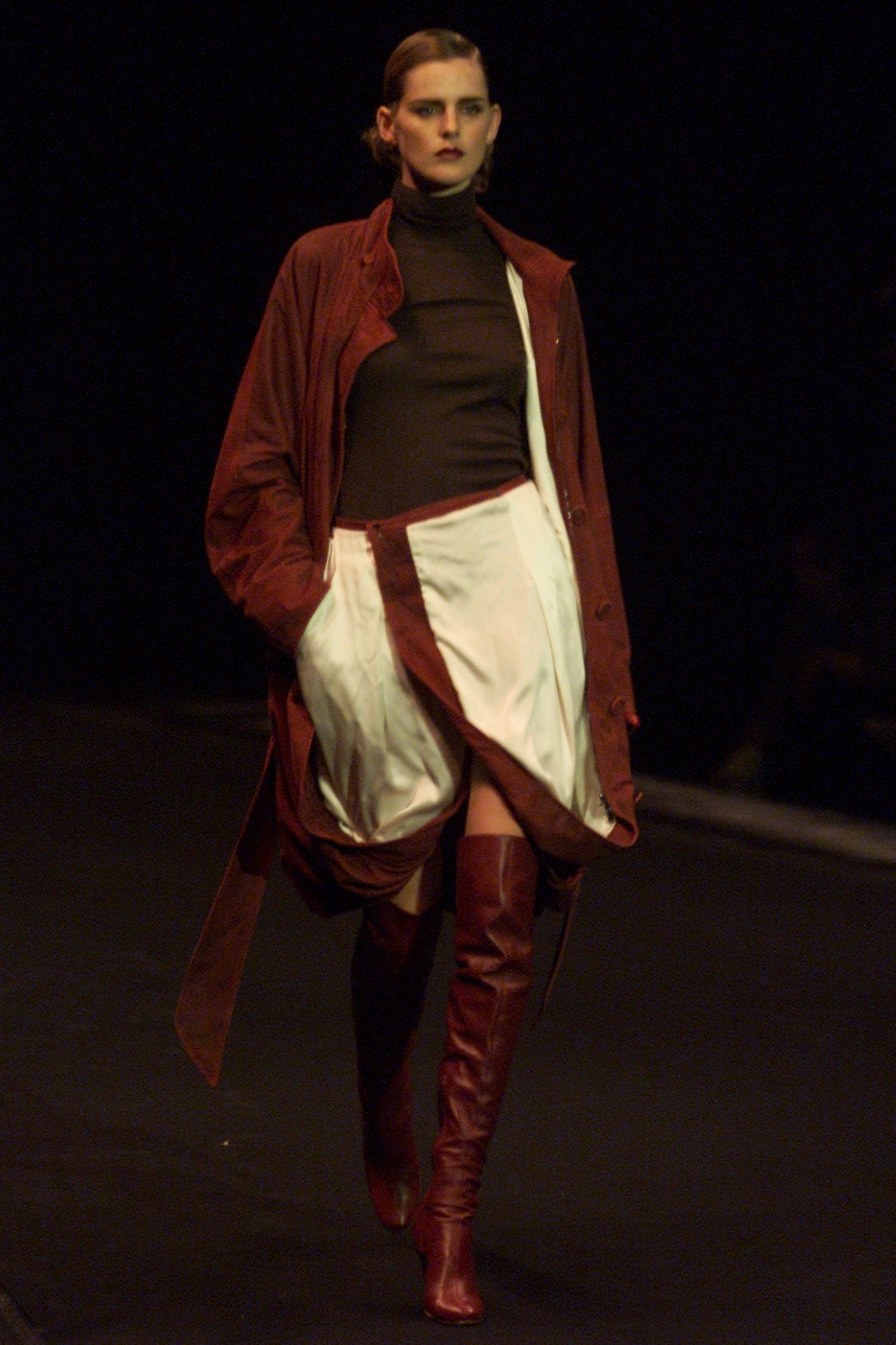 Olivier Theyskens Fall 2001 Ready-to-Wear