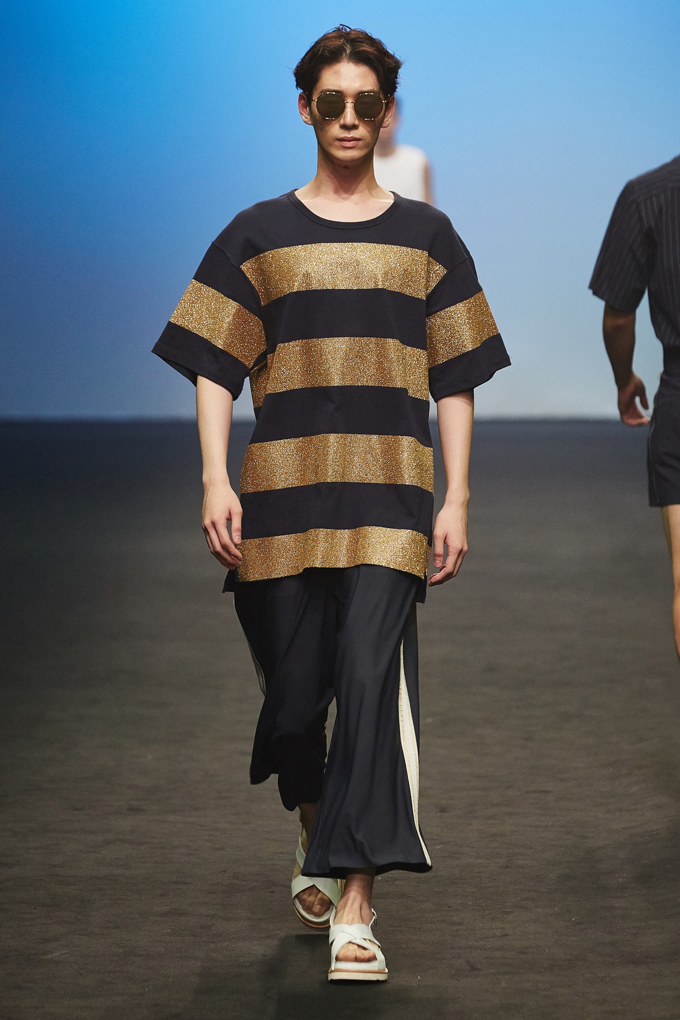 Ordinary People Seoul S/S 16 Look 7