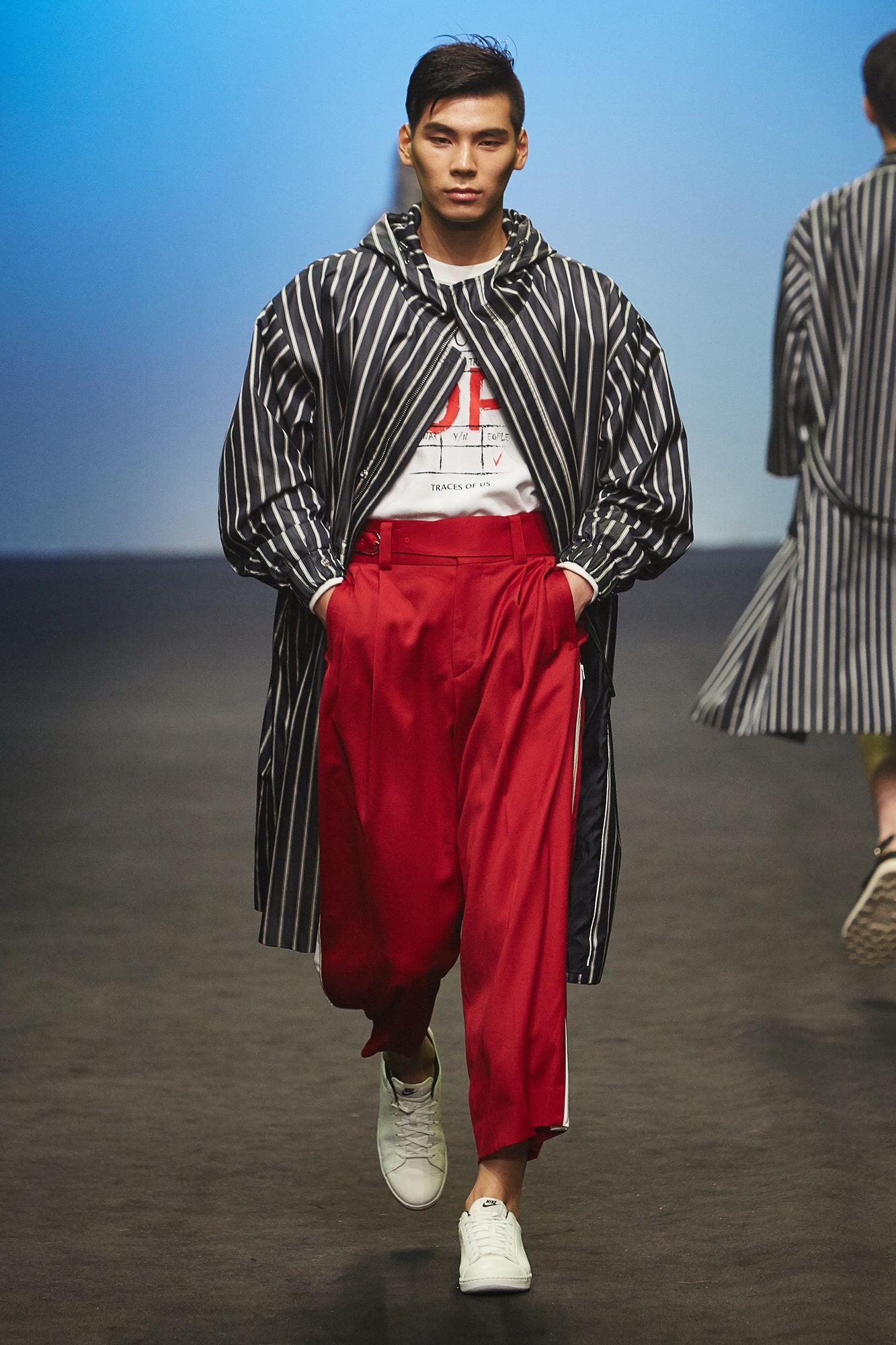 Ordinary People Seoul S/S 16 Look 18