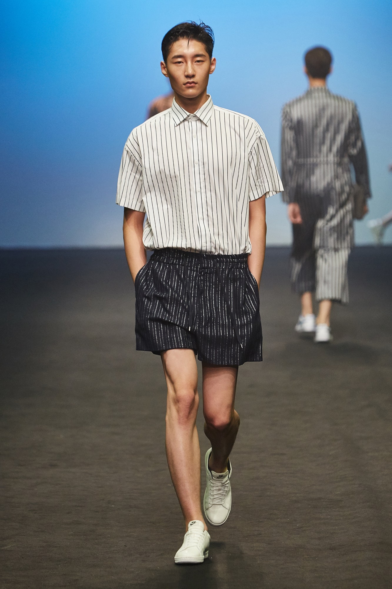 Ordinary People Seoul S/S 16 Look 24