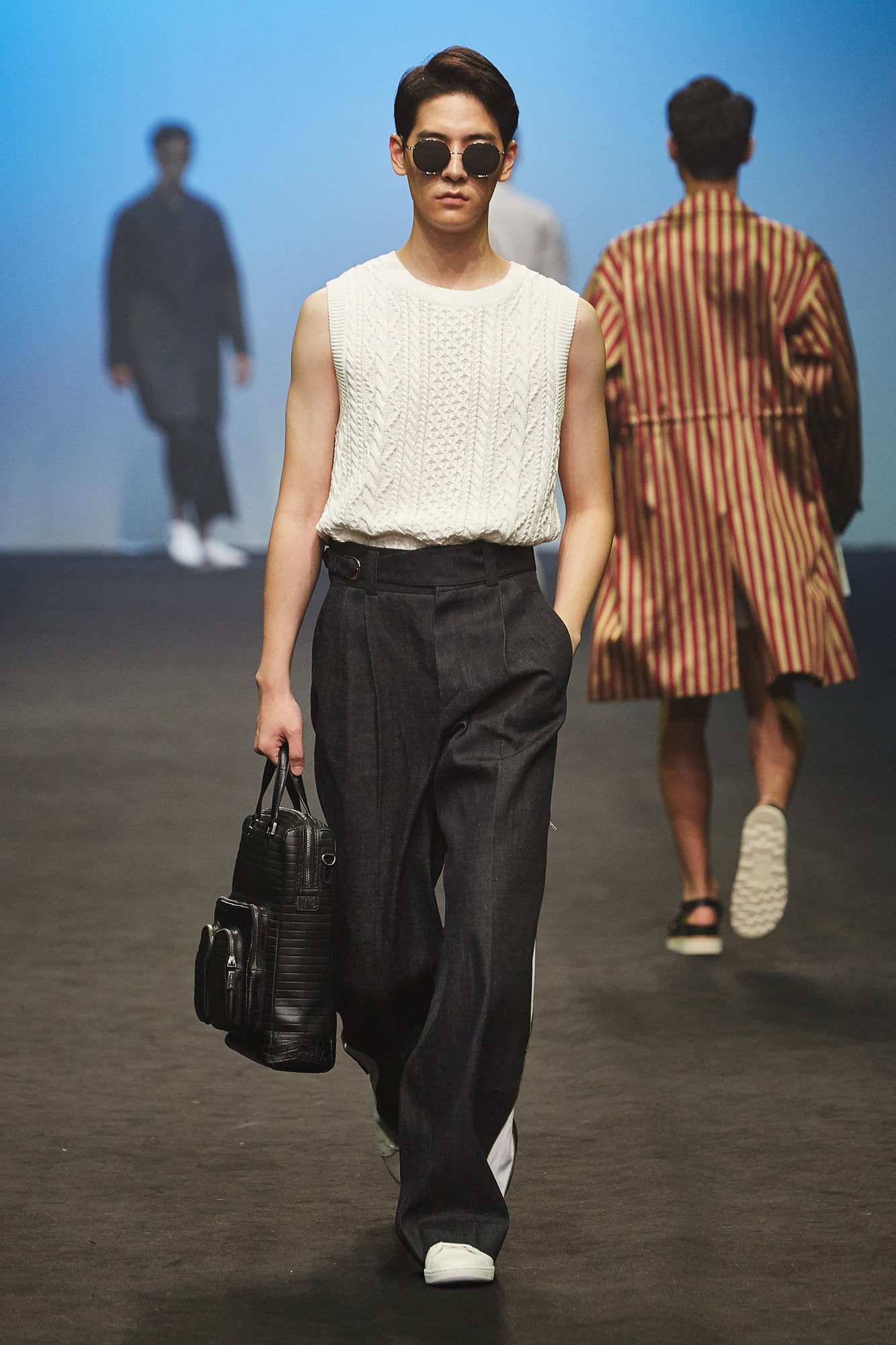 Ordinary People Seoul S/S 16 Look 26
