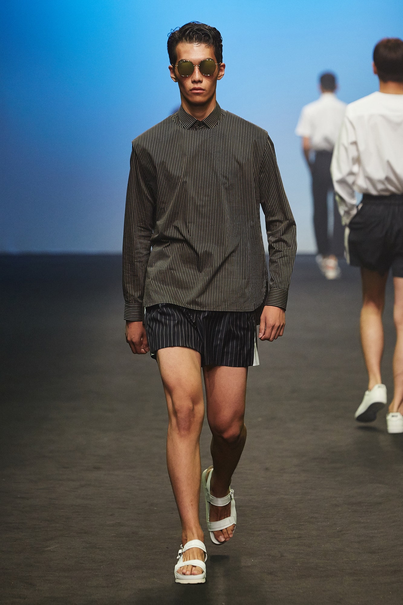 Ordinary People Seoul S/S 16 Look 39