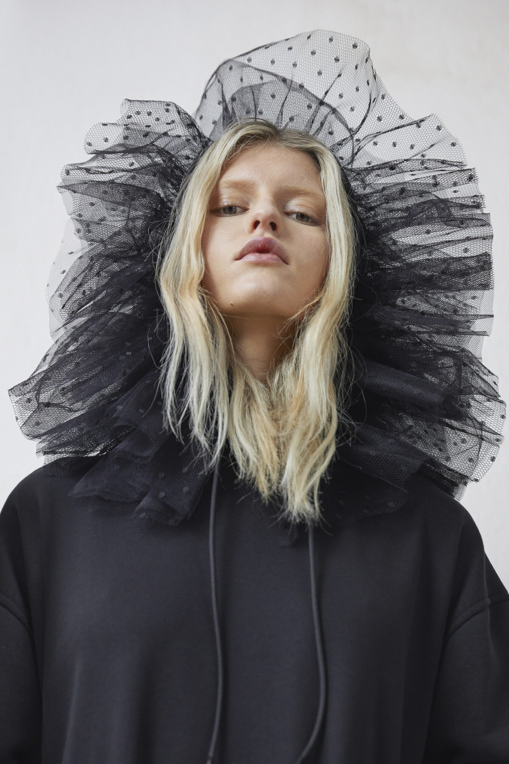 Red Valentino F/W 21 Look 2