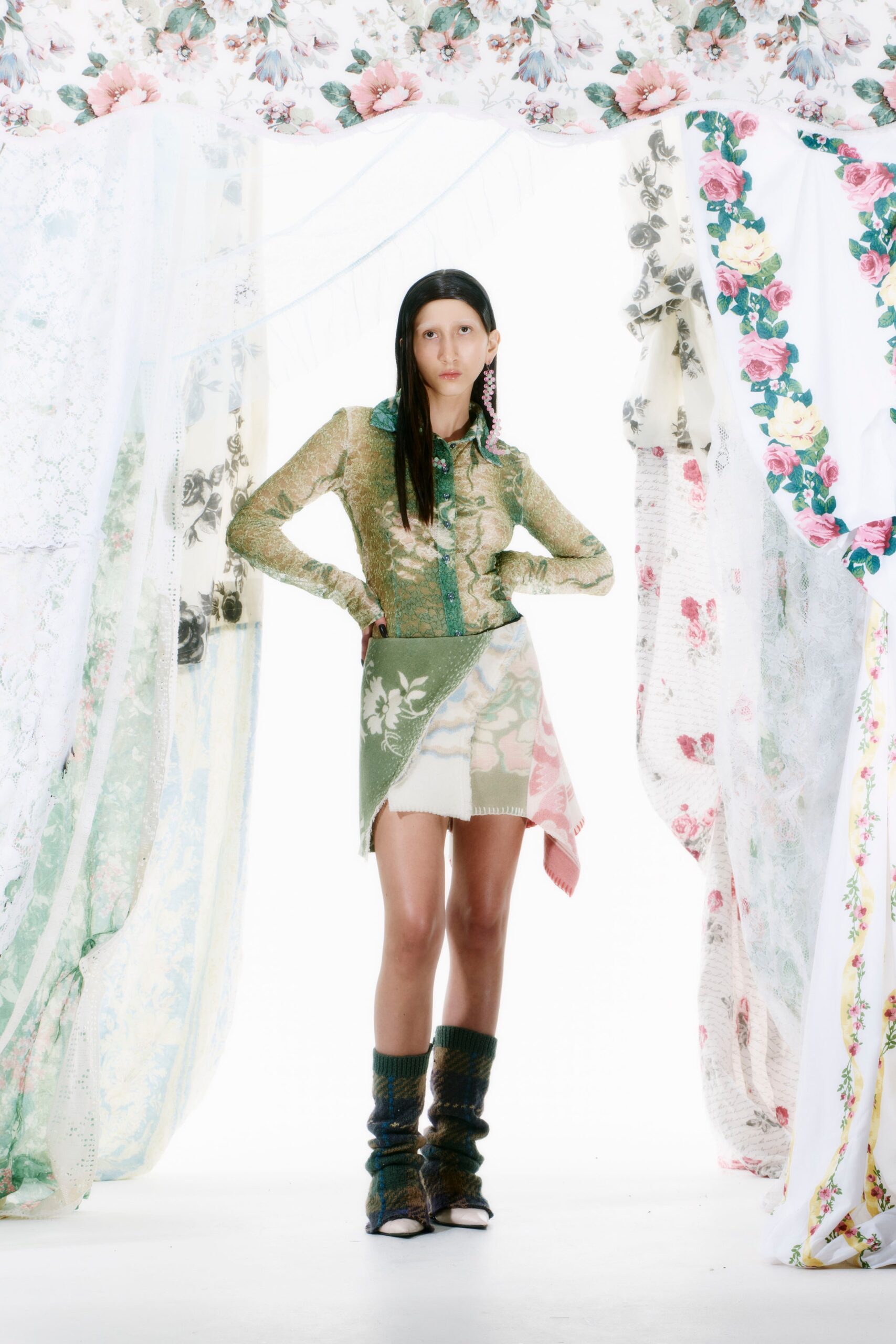 Rave Review F/W 23 Look 3