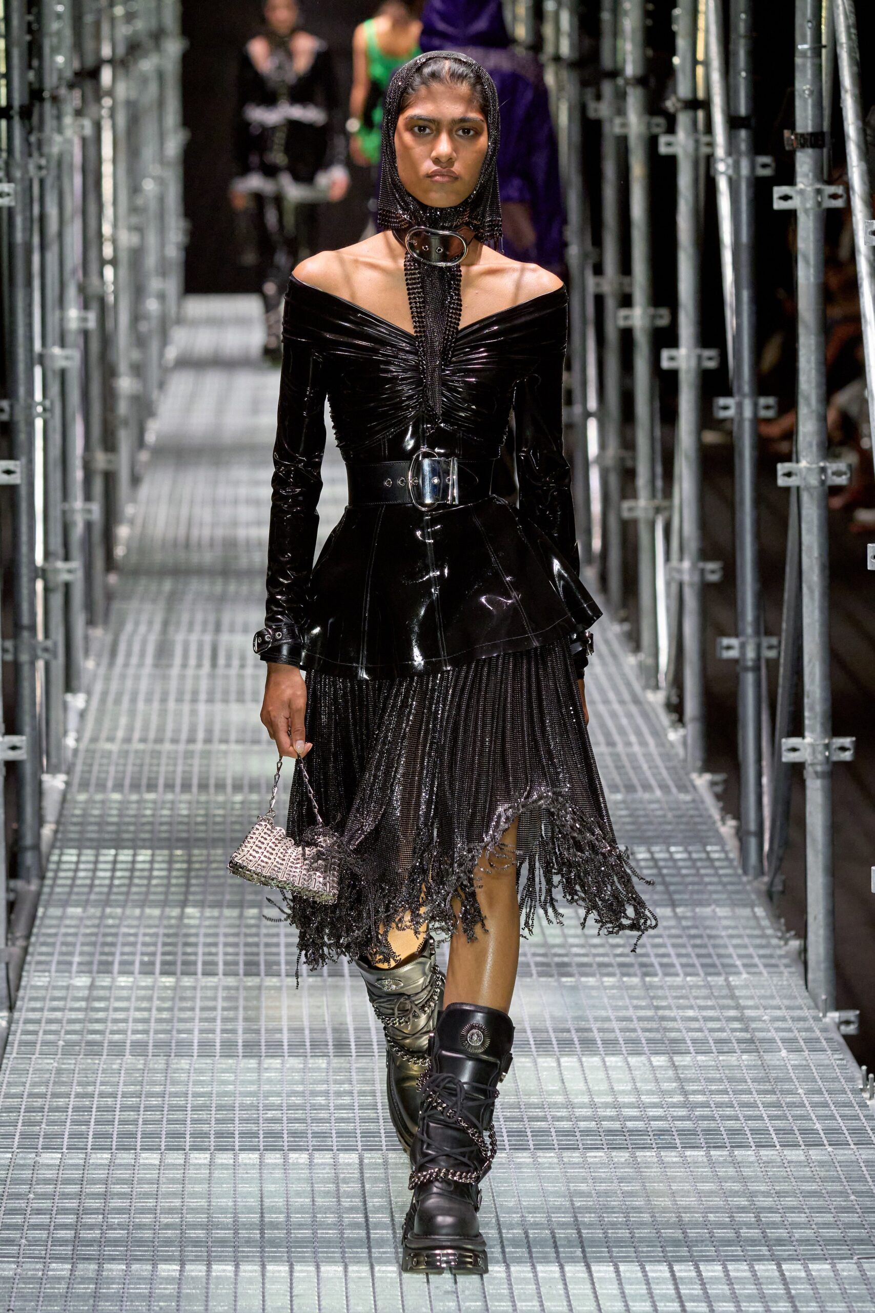Rabanne S/S 23 Look 5