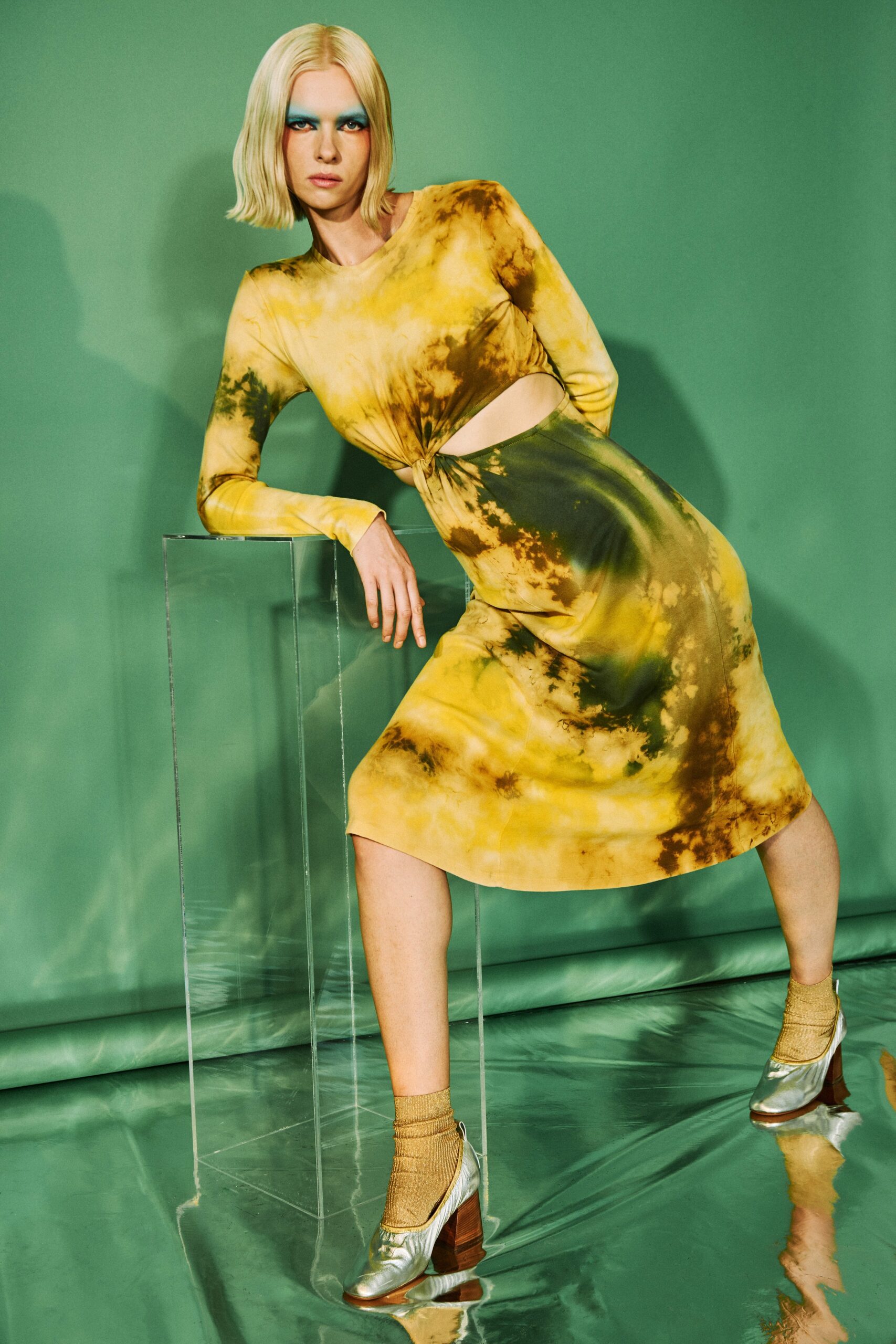 Raquel Allegra Resort 23 Look 6