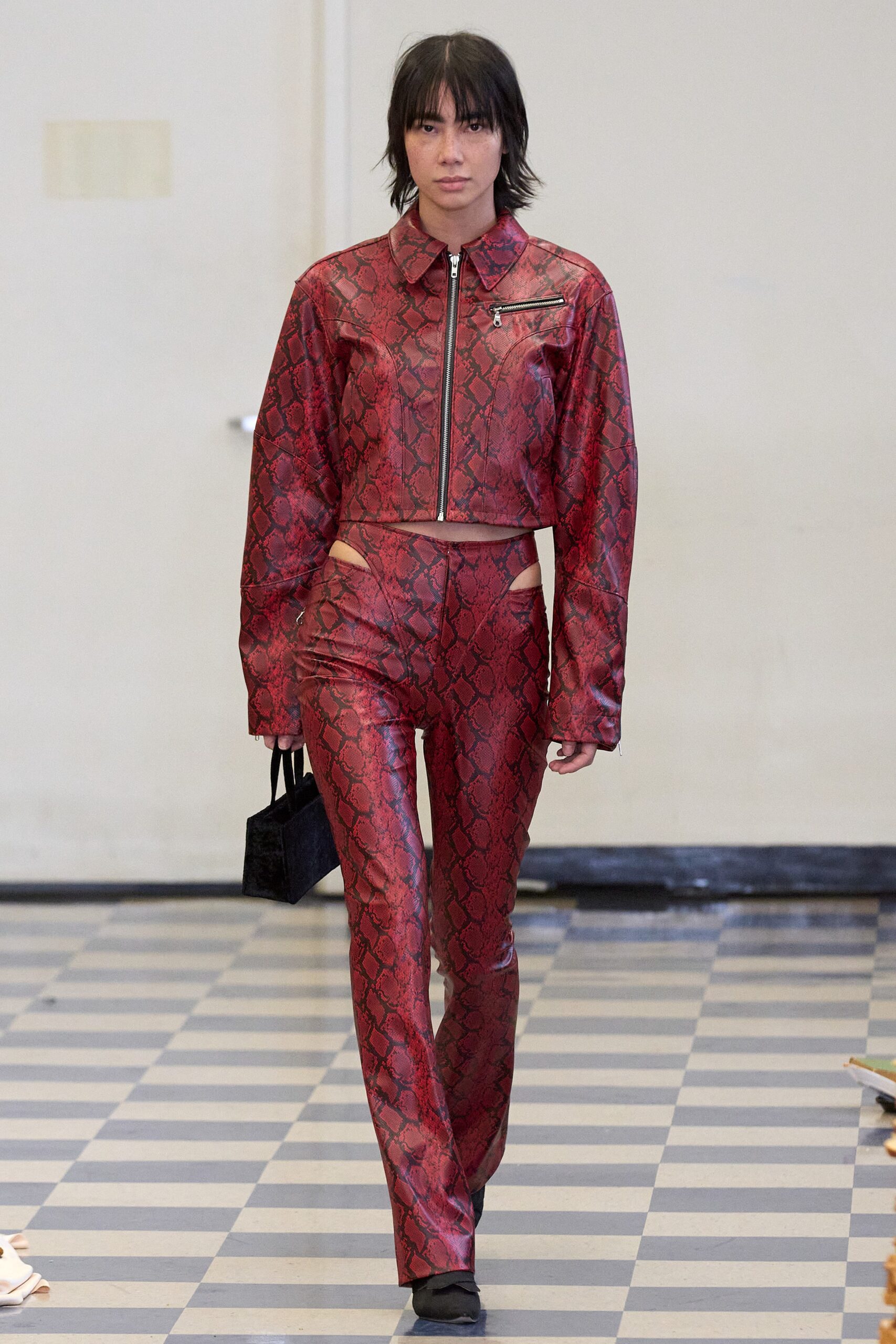 Puppets and Puppets F/W 23 Look 7