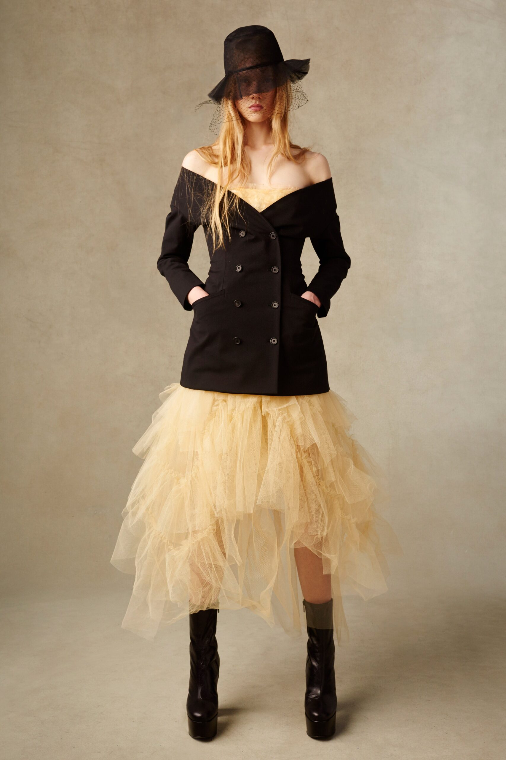 Philosophy di Lorenzo Serafini Resort 22 Look 8