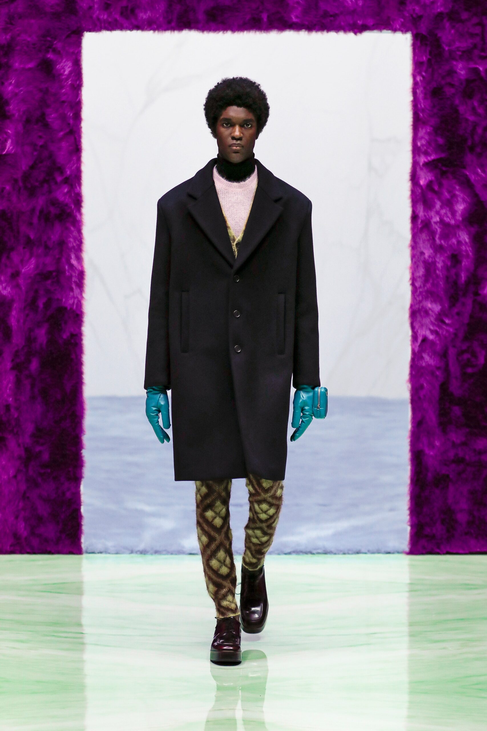 Prada F/W 21 Menswear Look 8