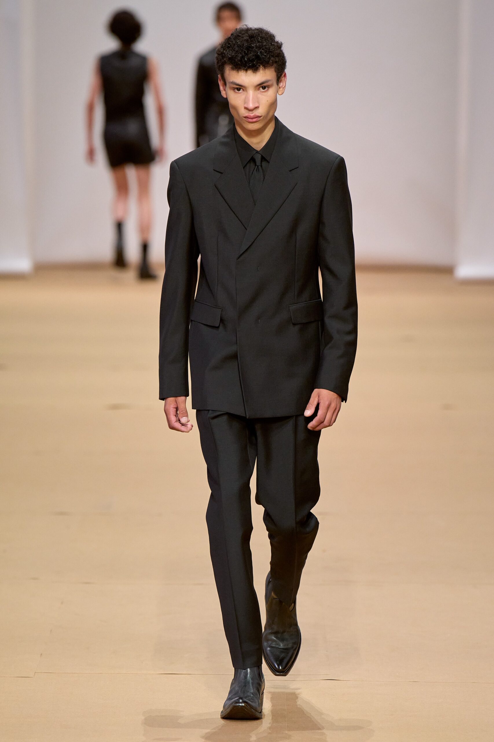 Prada S/S 23 Menswear Look 8
