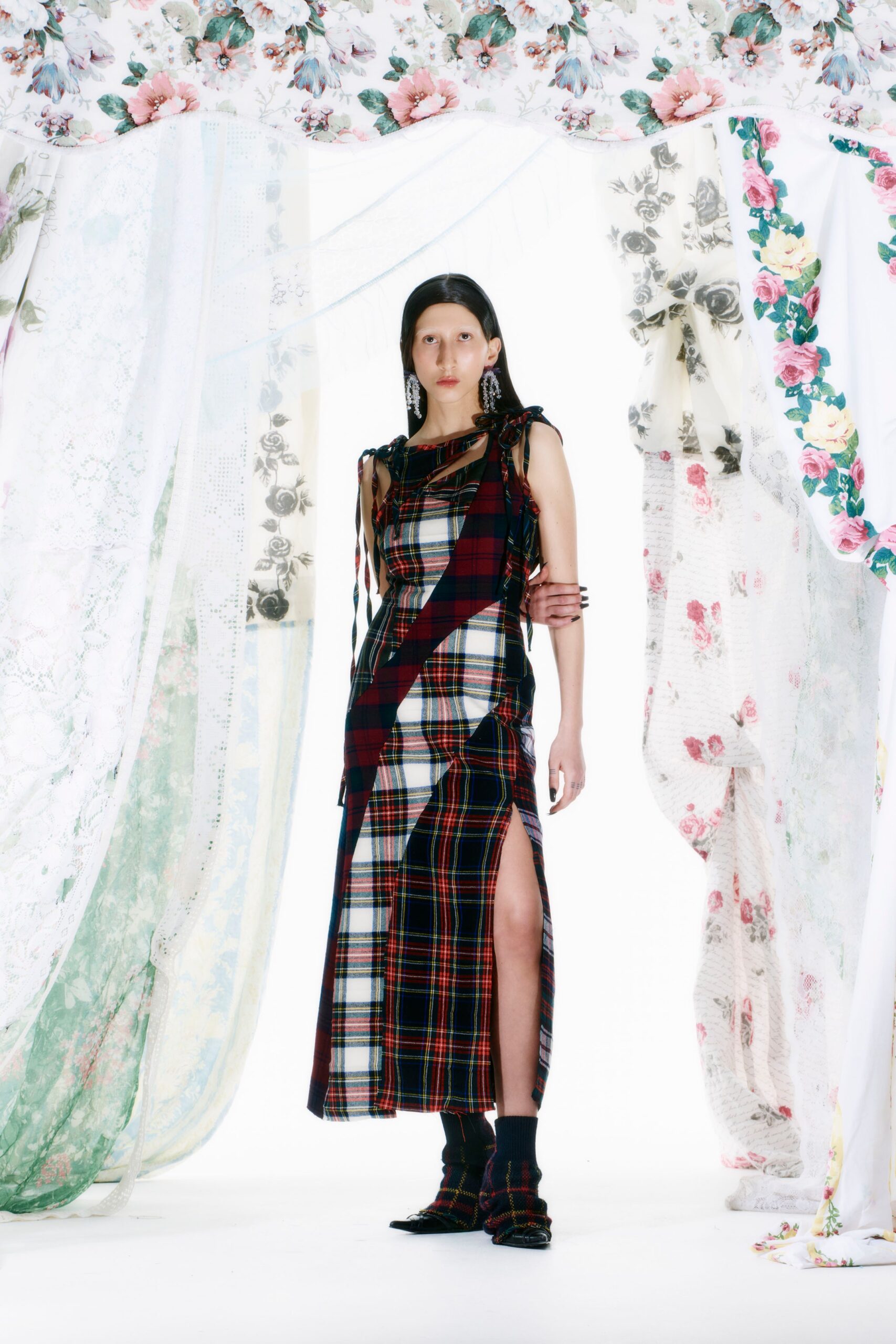 Rave Review F/W 23 Look 8