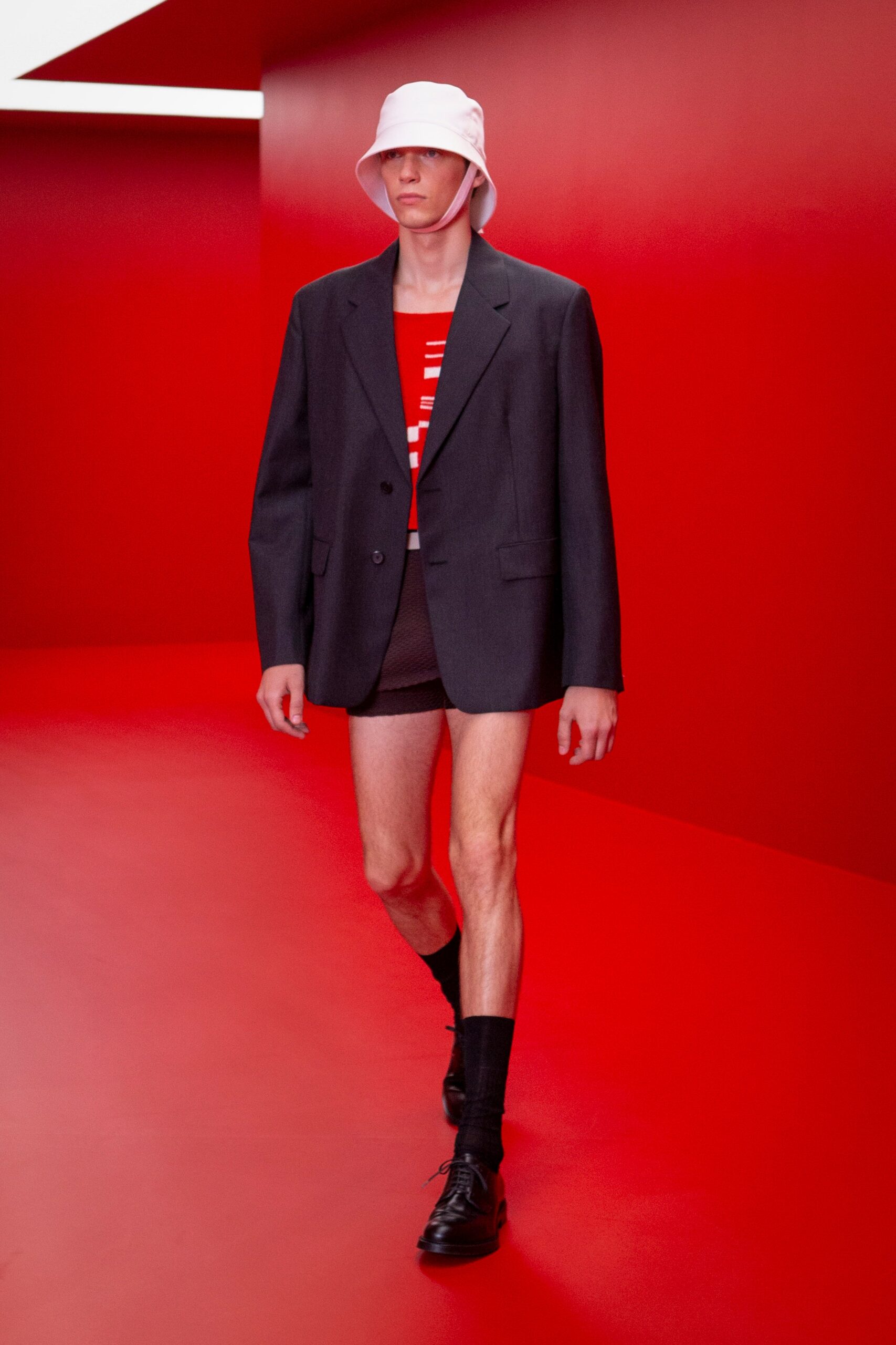 Prada S/S 22 Menswear Look 9