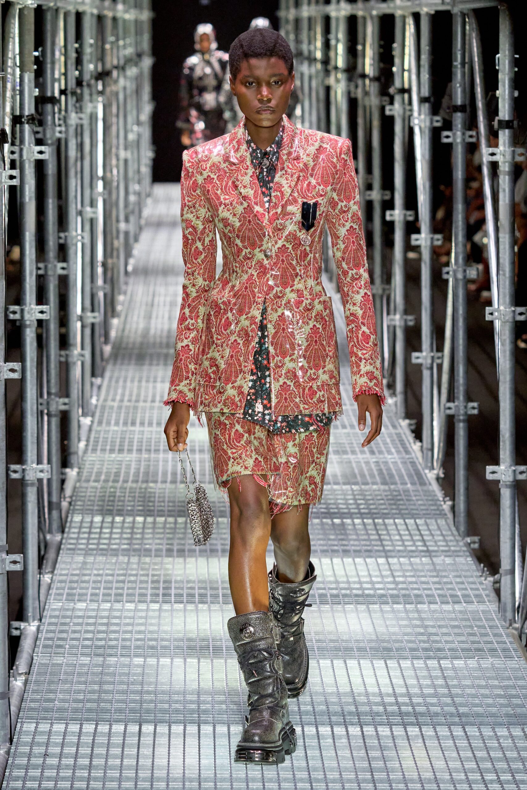 Rabanne S/S 23 Look 10