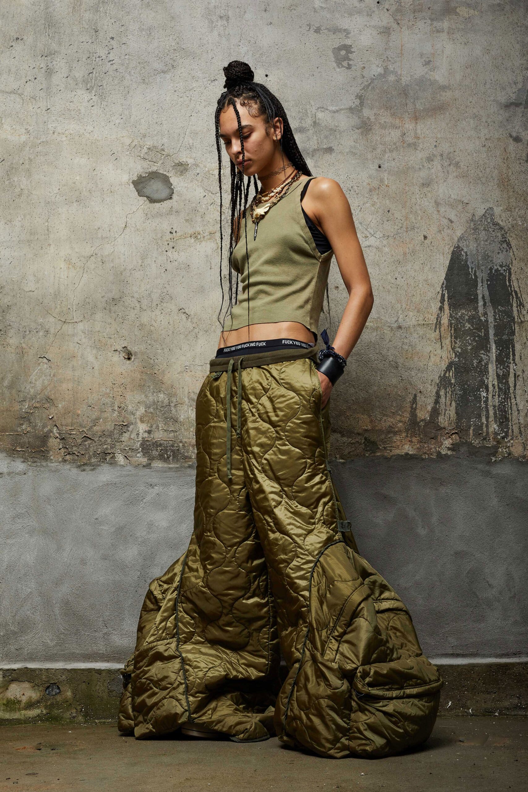 R13 Resort 23 Look 10
