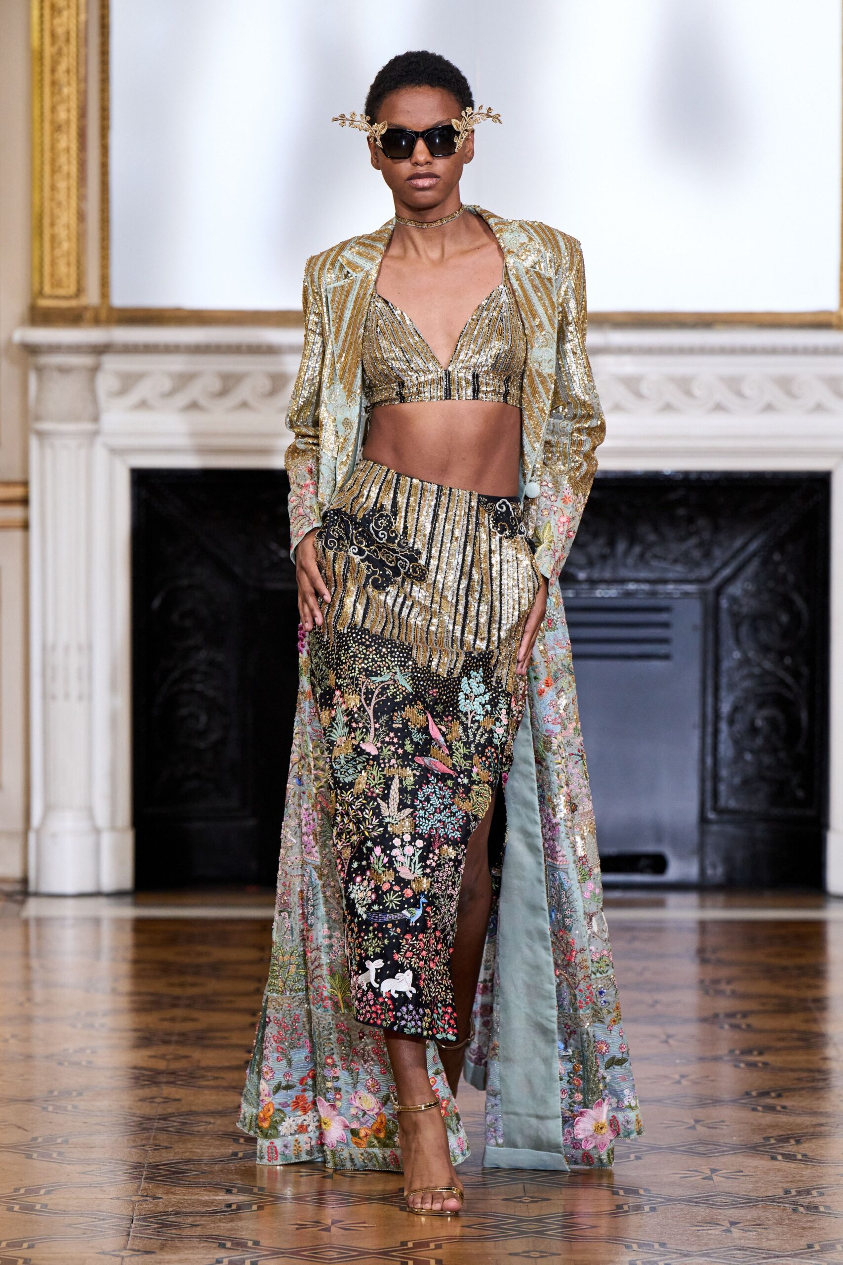 Rahul Mishra F/W 22 Couture Look 10