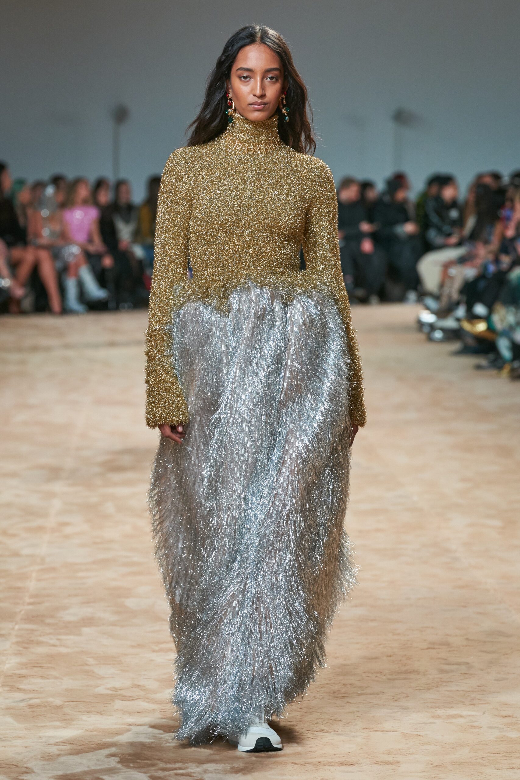 Rabanne F/W 23 Look 11