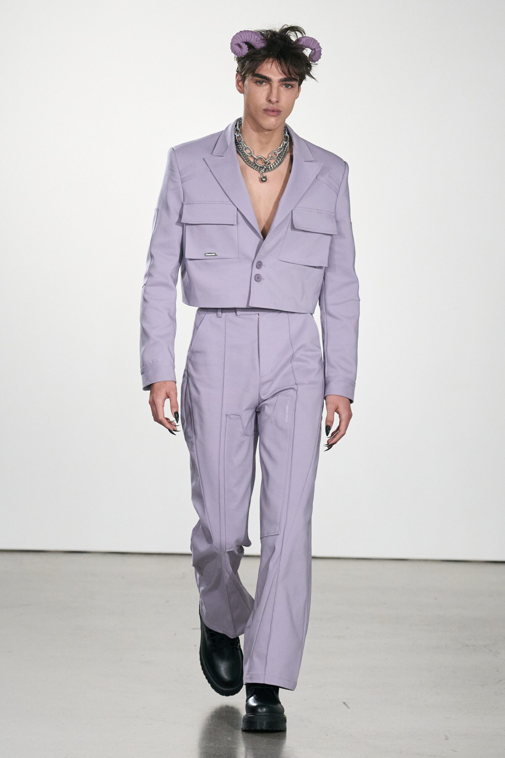 Private Policy F/W 23 Look 11